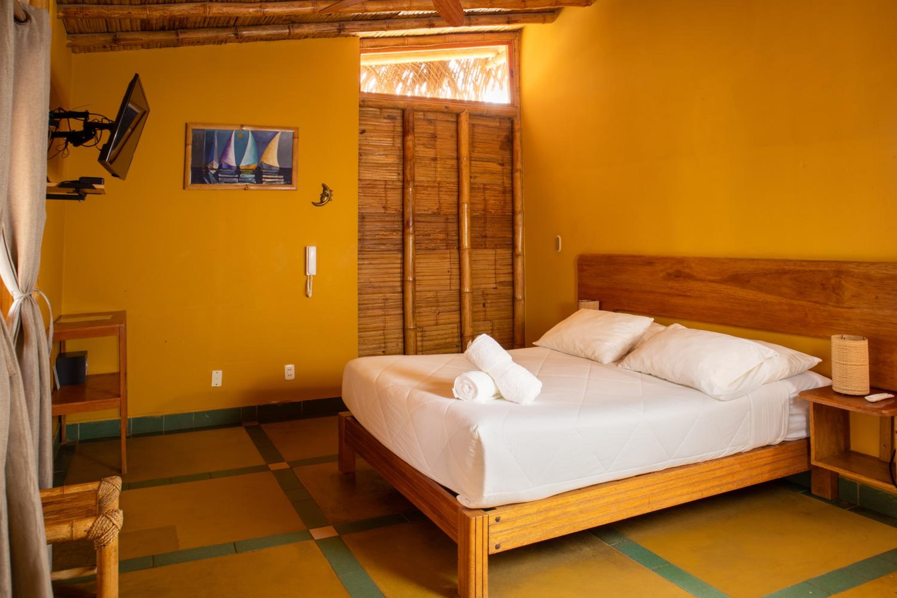 Double Room with Balcony photo 3
