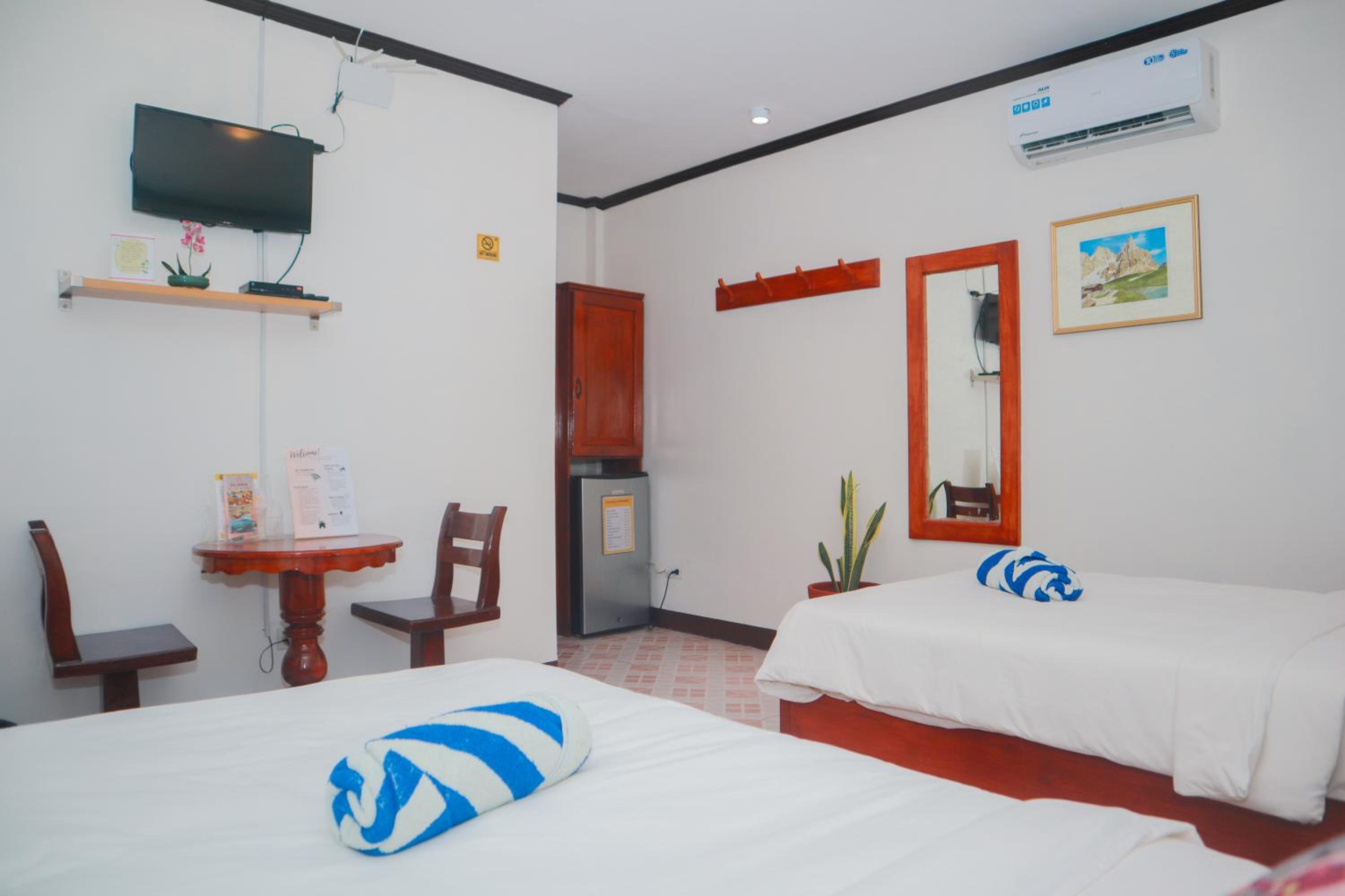 Twin Room with Garden View photo 2