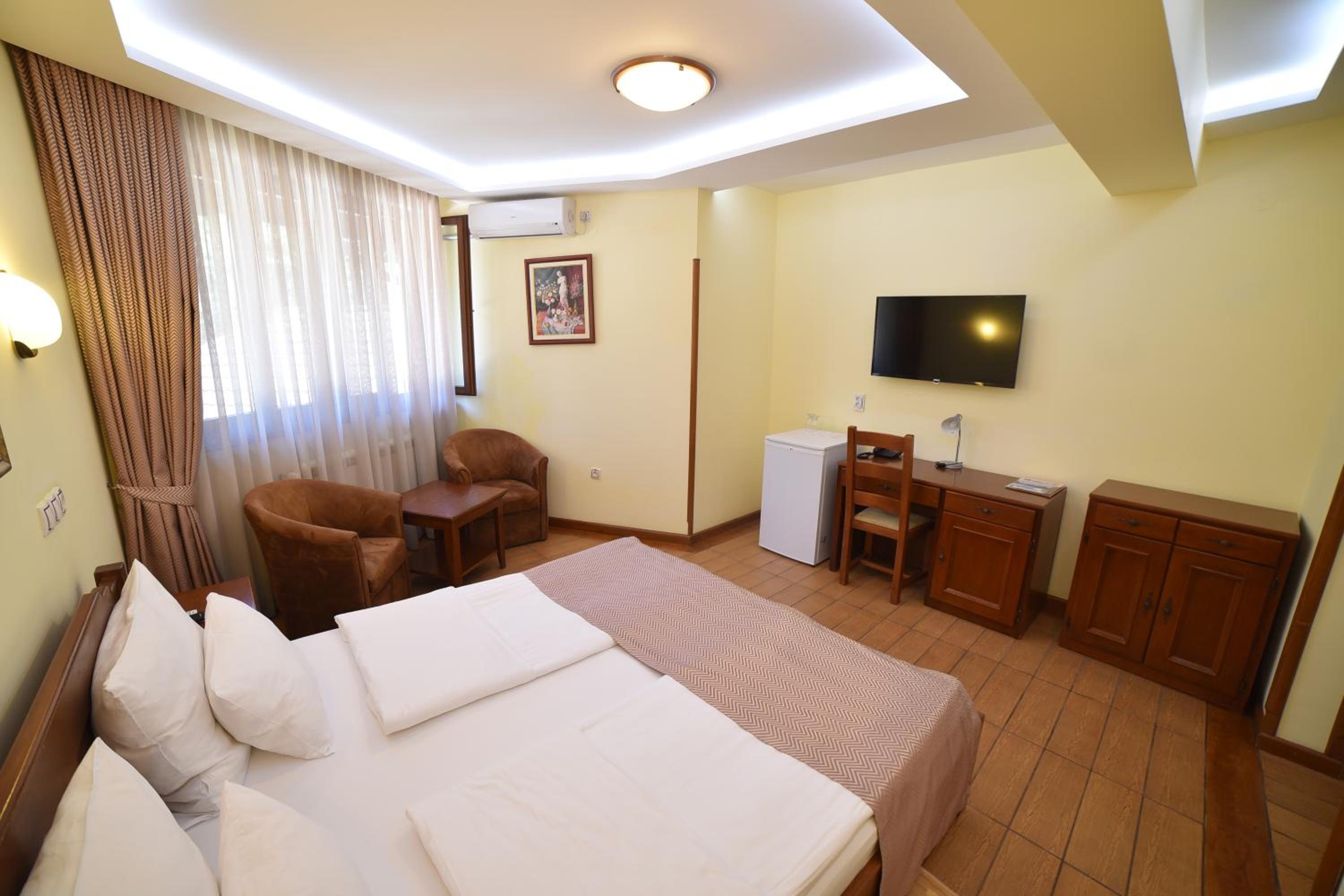 Double or Twin Room photo 1