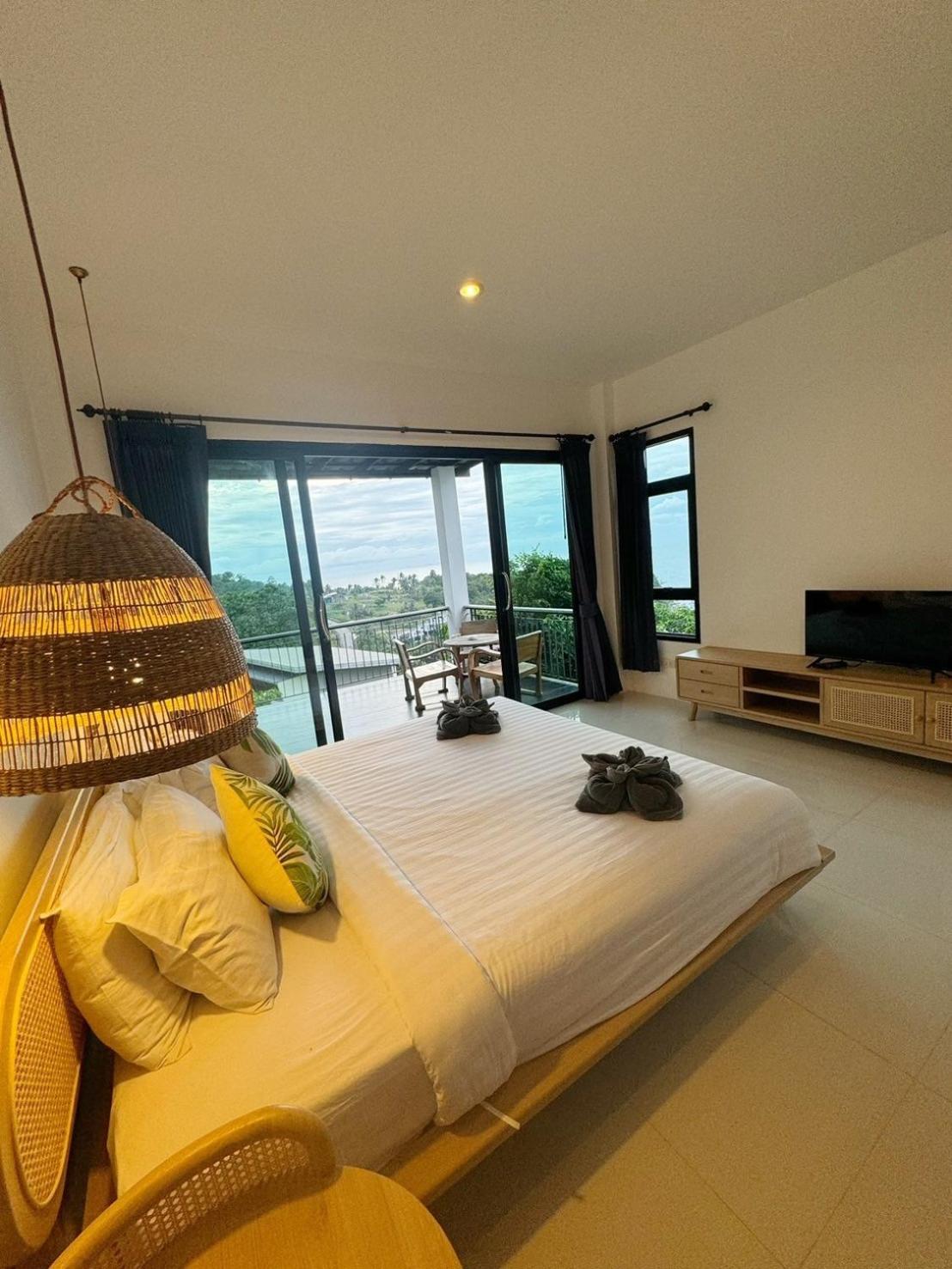 Two-Bedroom Bungalow - Photo 14