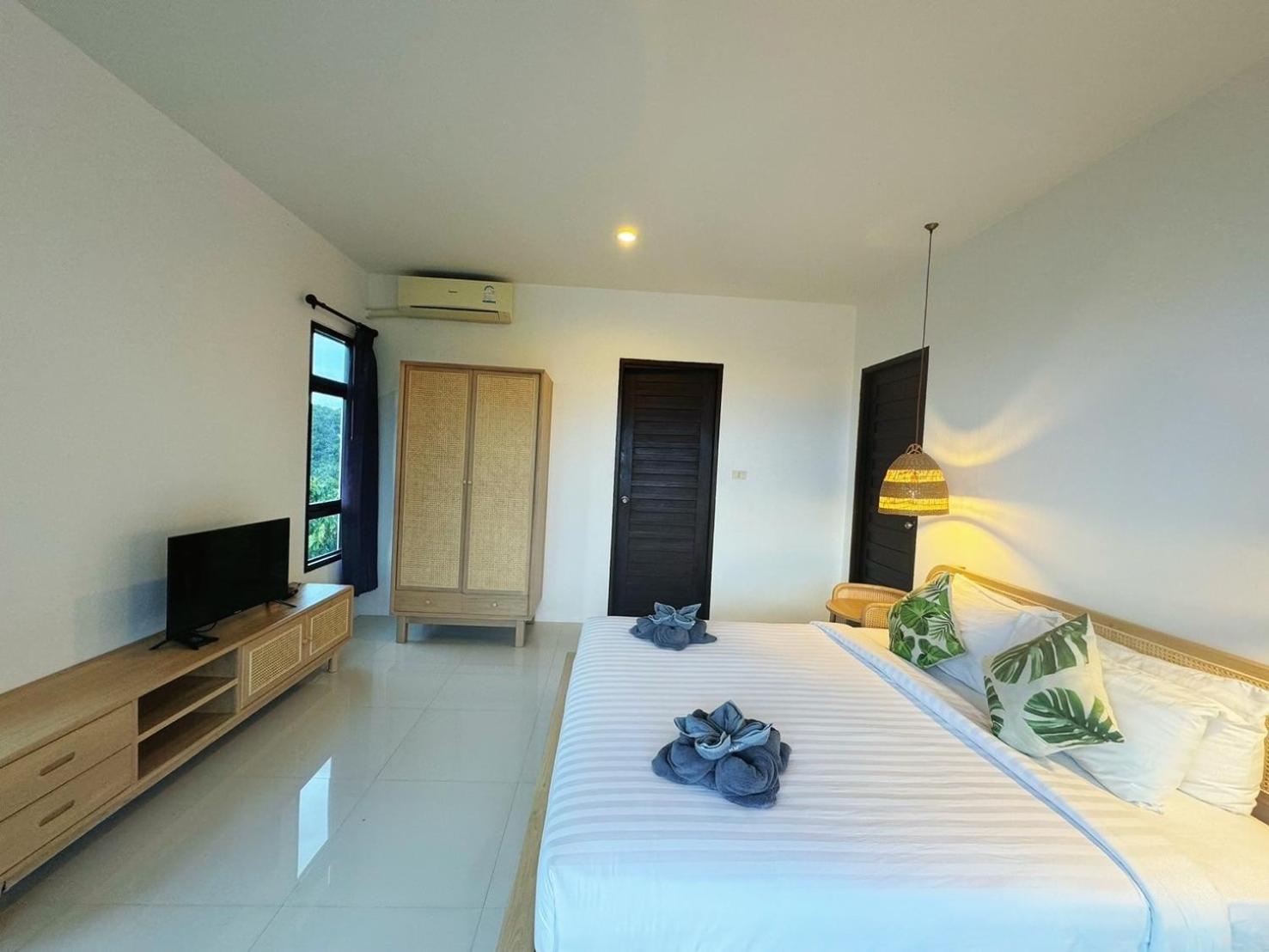 Two-Bedroom Bungalow - Photo 15