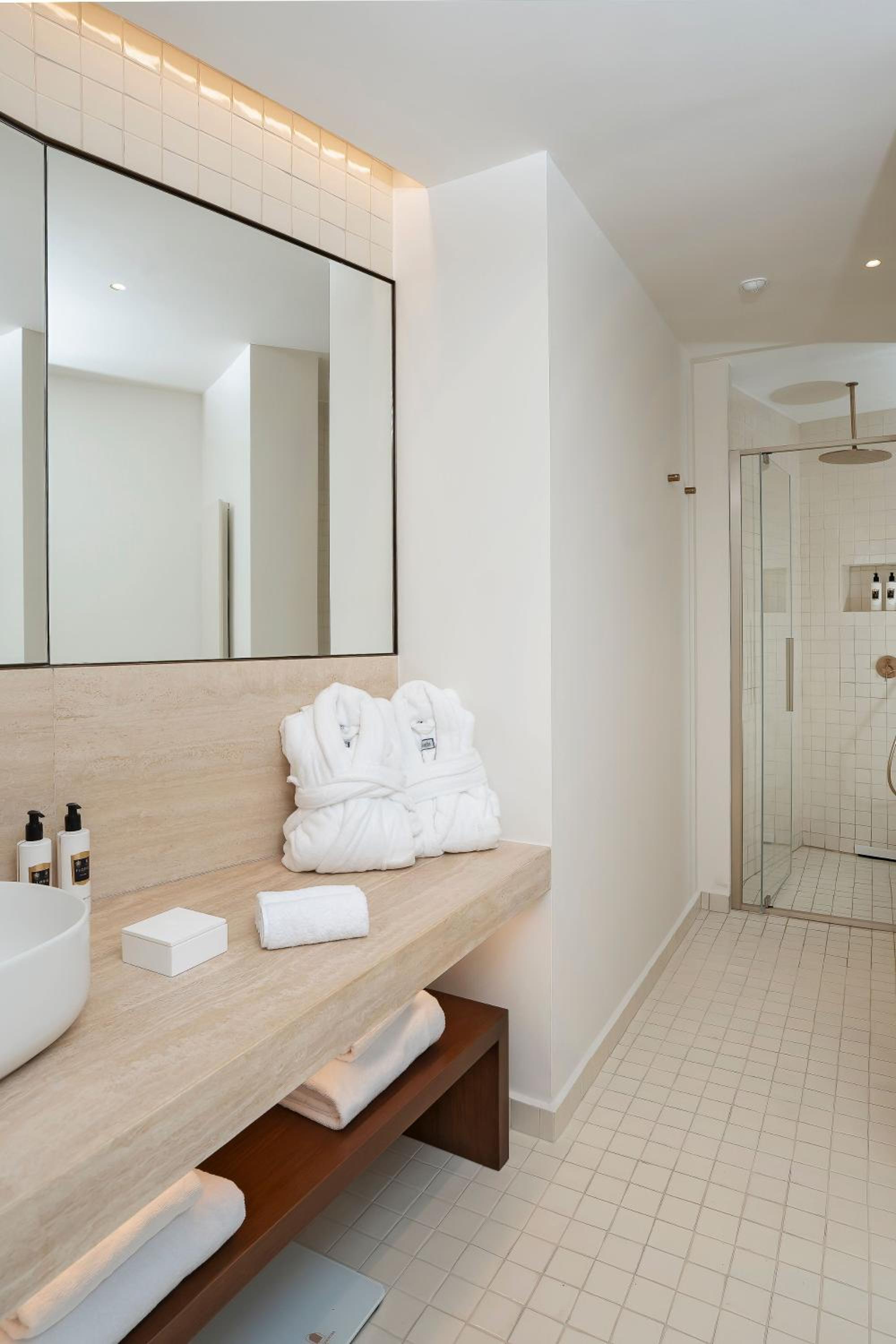 Available room