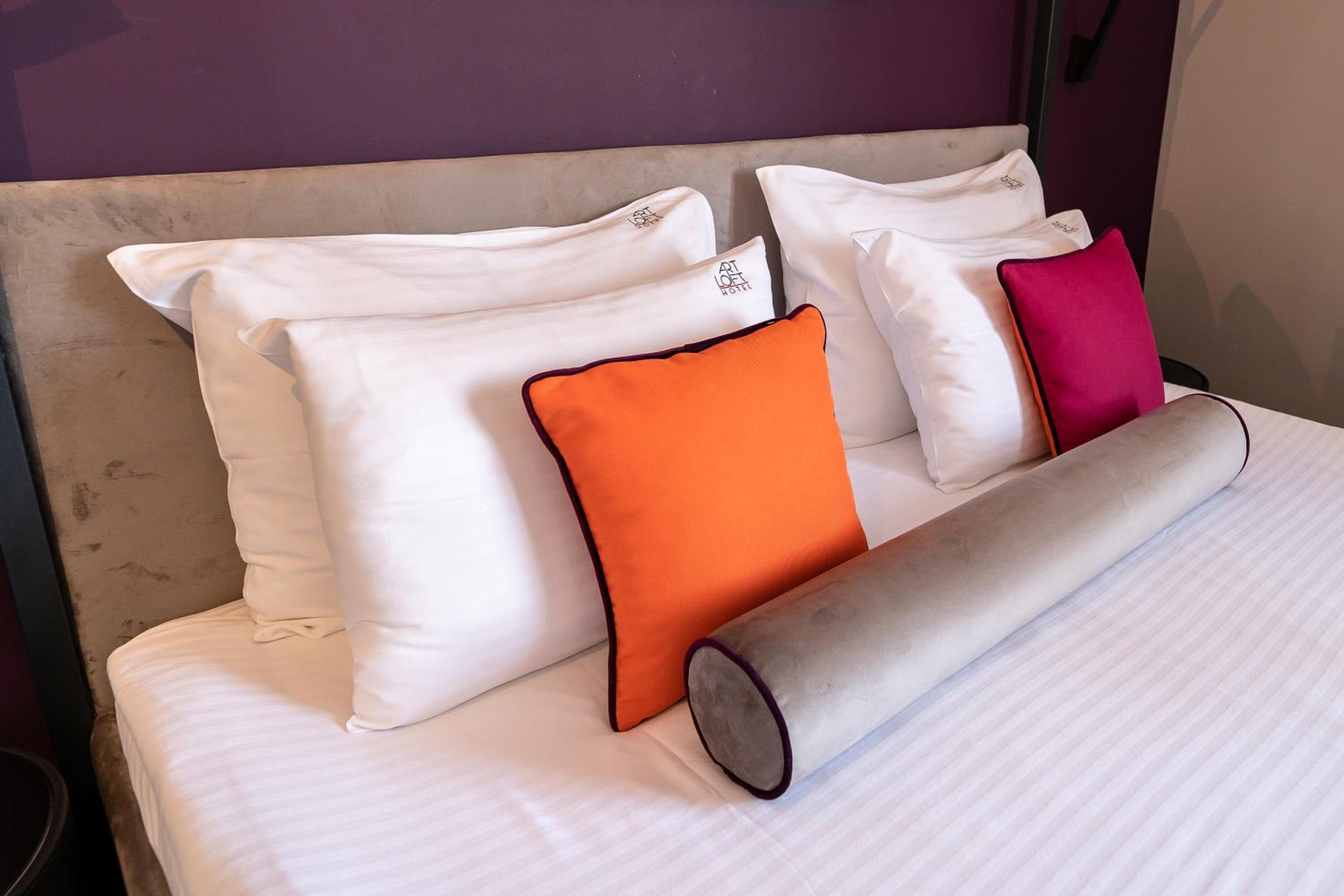Deluxe Double Room with Extra Bed