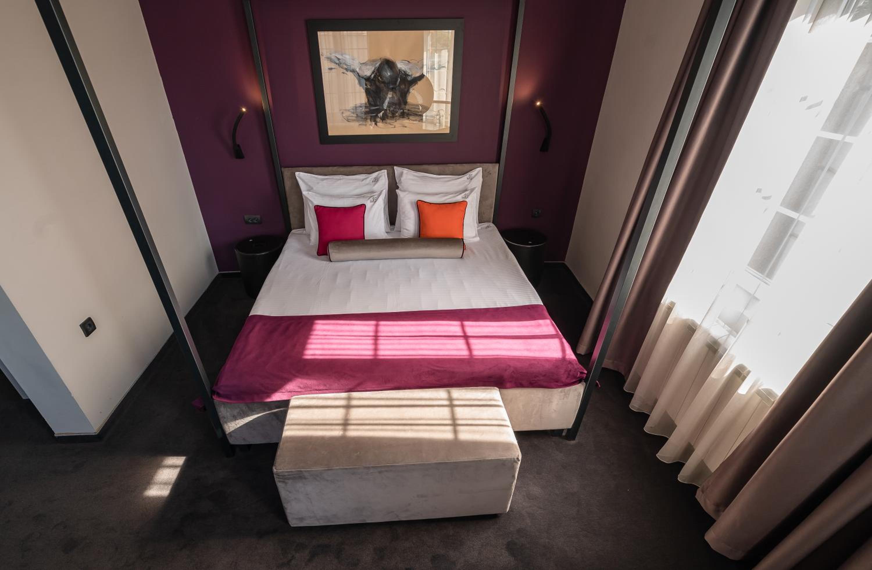 Deluxe Double Room with Extra Bed photo 2
