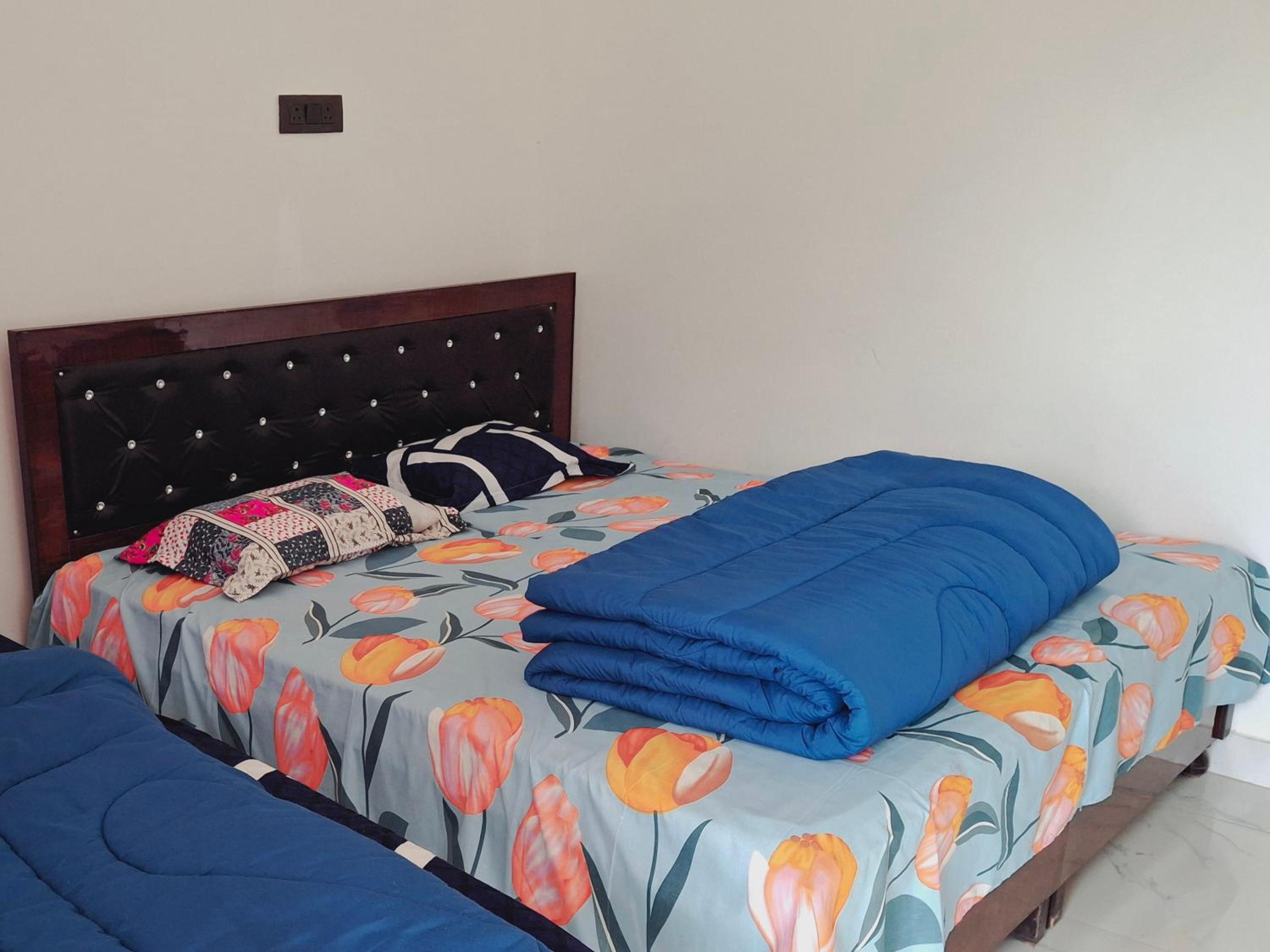 Deluxe Room (2 Adults + 1 Child) photo 2
