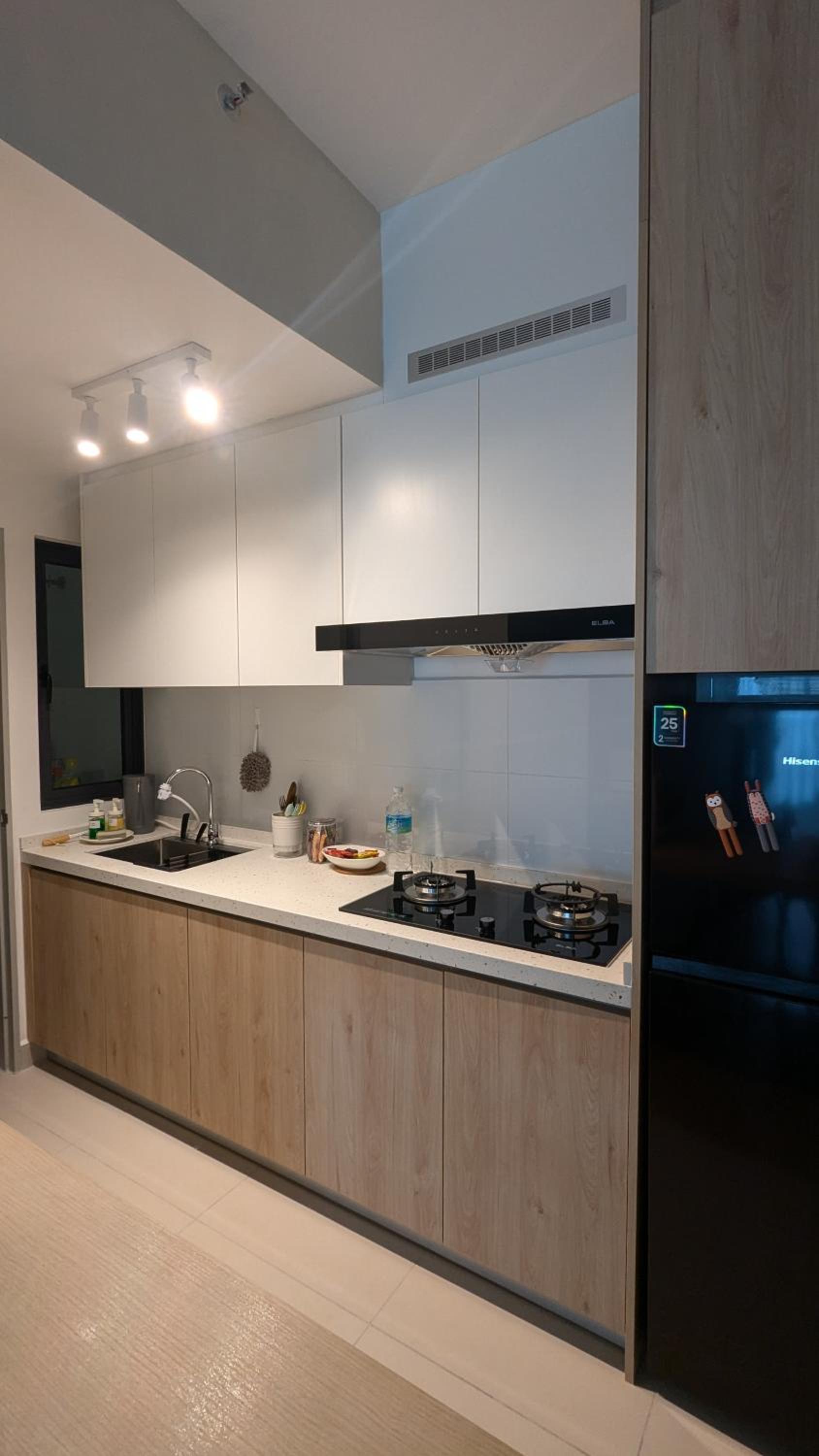 Two-Bedroom Apartment With Balcony photo 2
