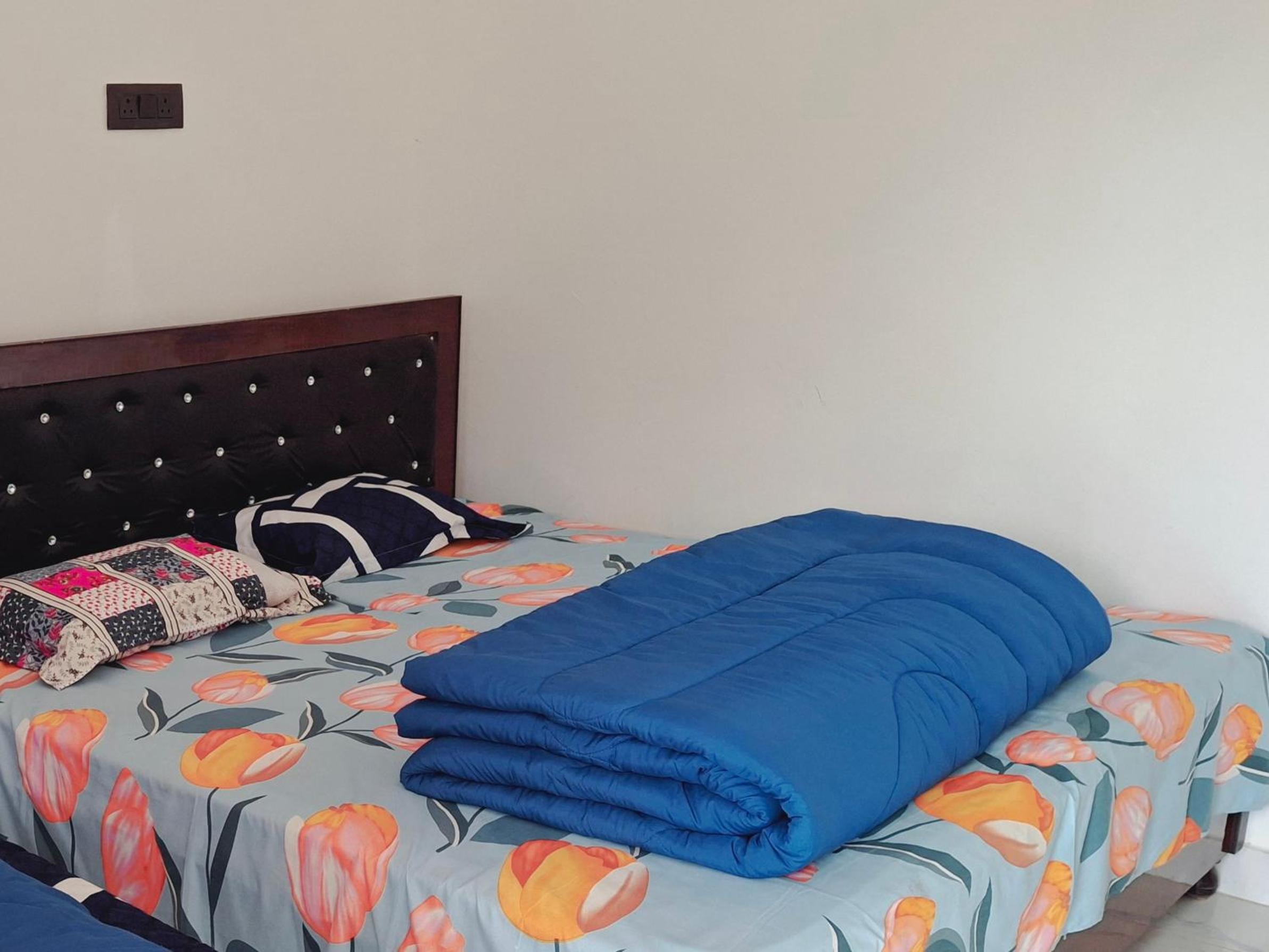 Deluxe Double Room (2 Adults + 1 Child)