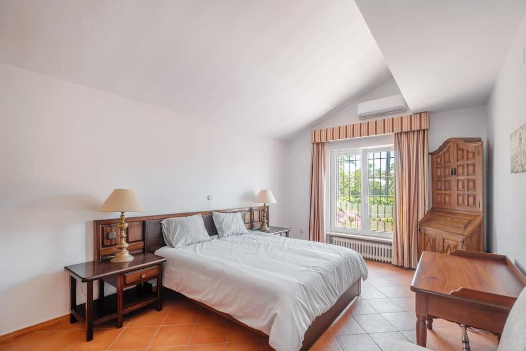 Casa de cinco habitaciones
