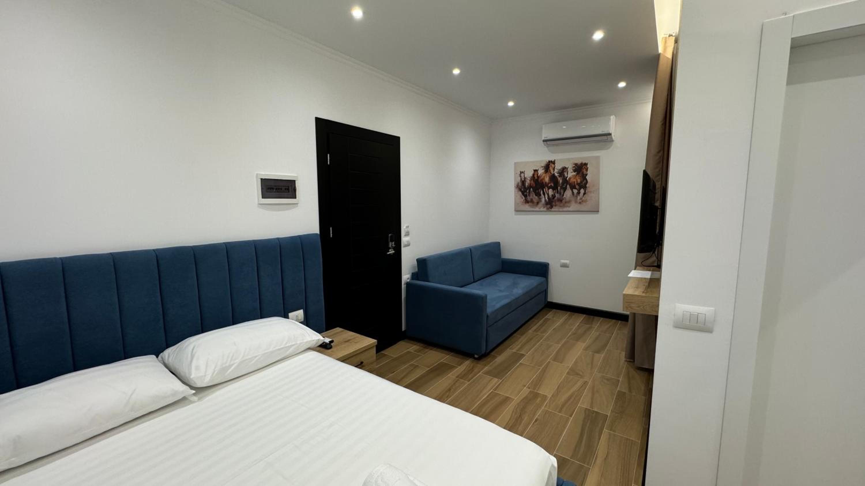 Triple Room with Balcony