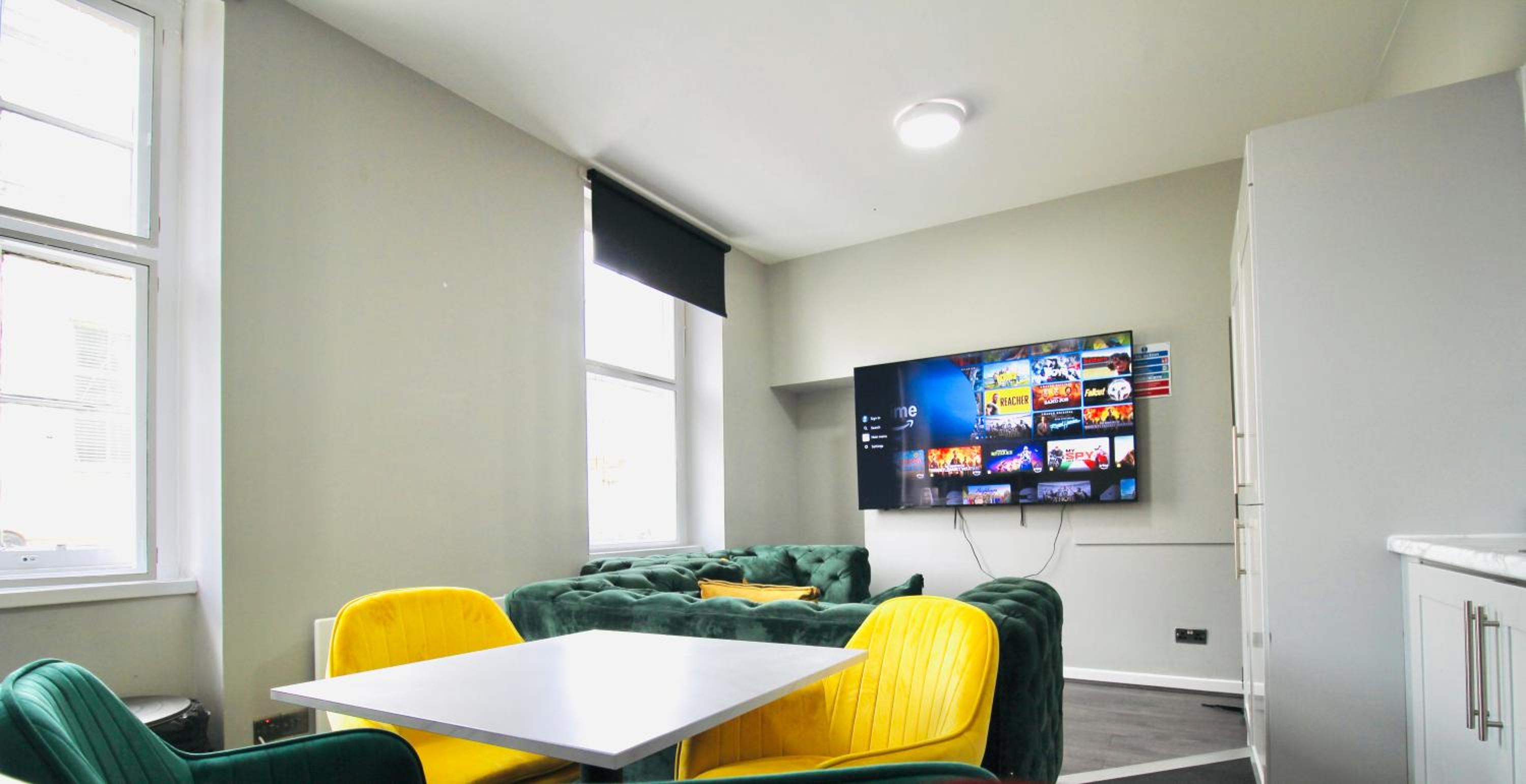 Apartment photo 1