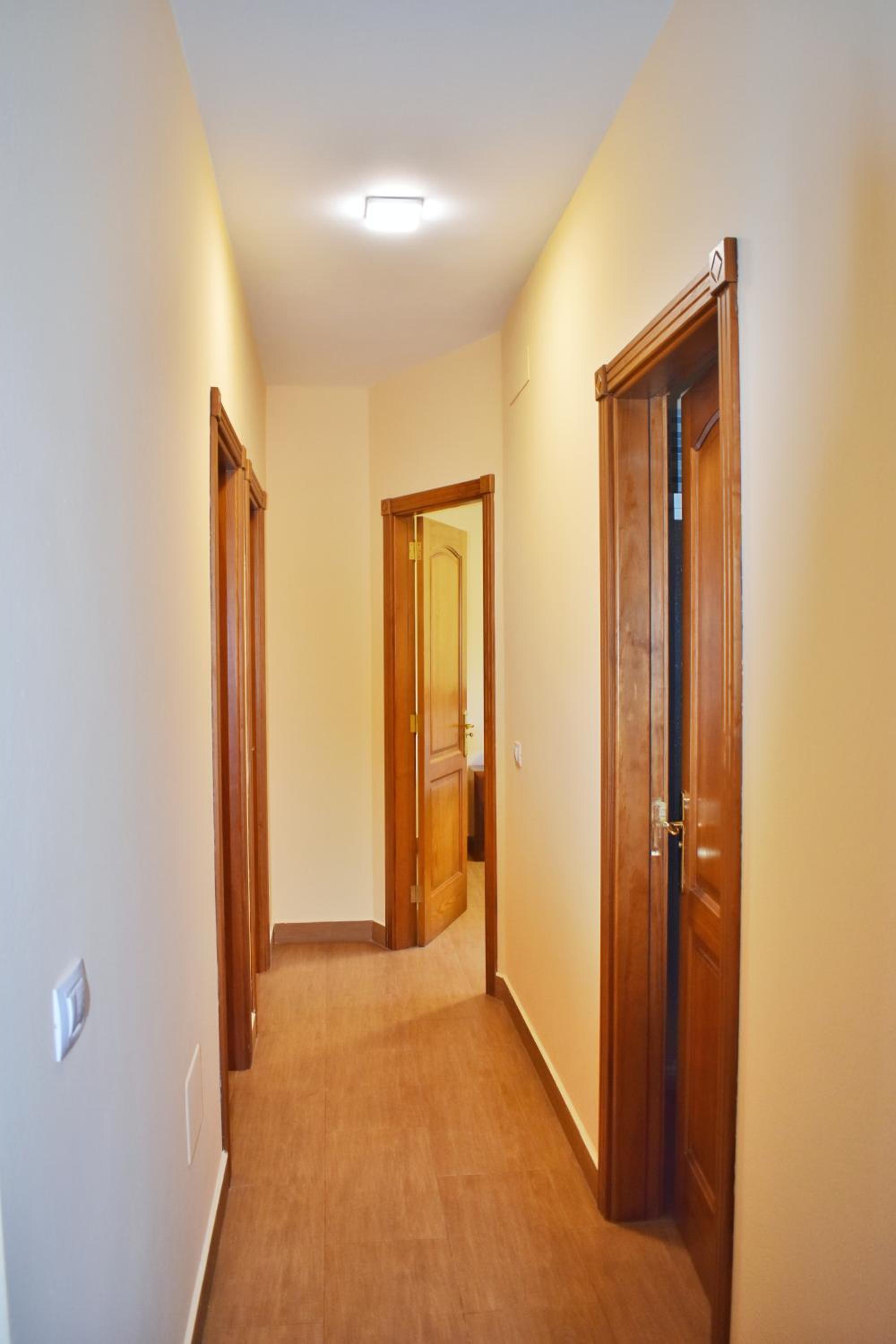 Three-Bedroom Apartment photo 2