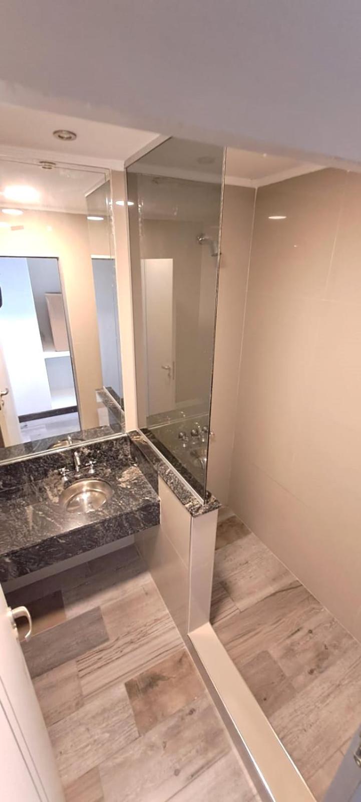 Deluxe Single Room photo 3