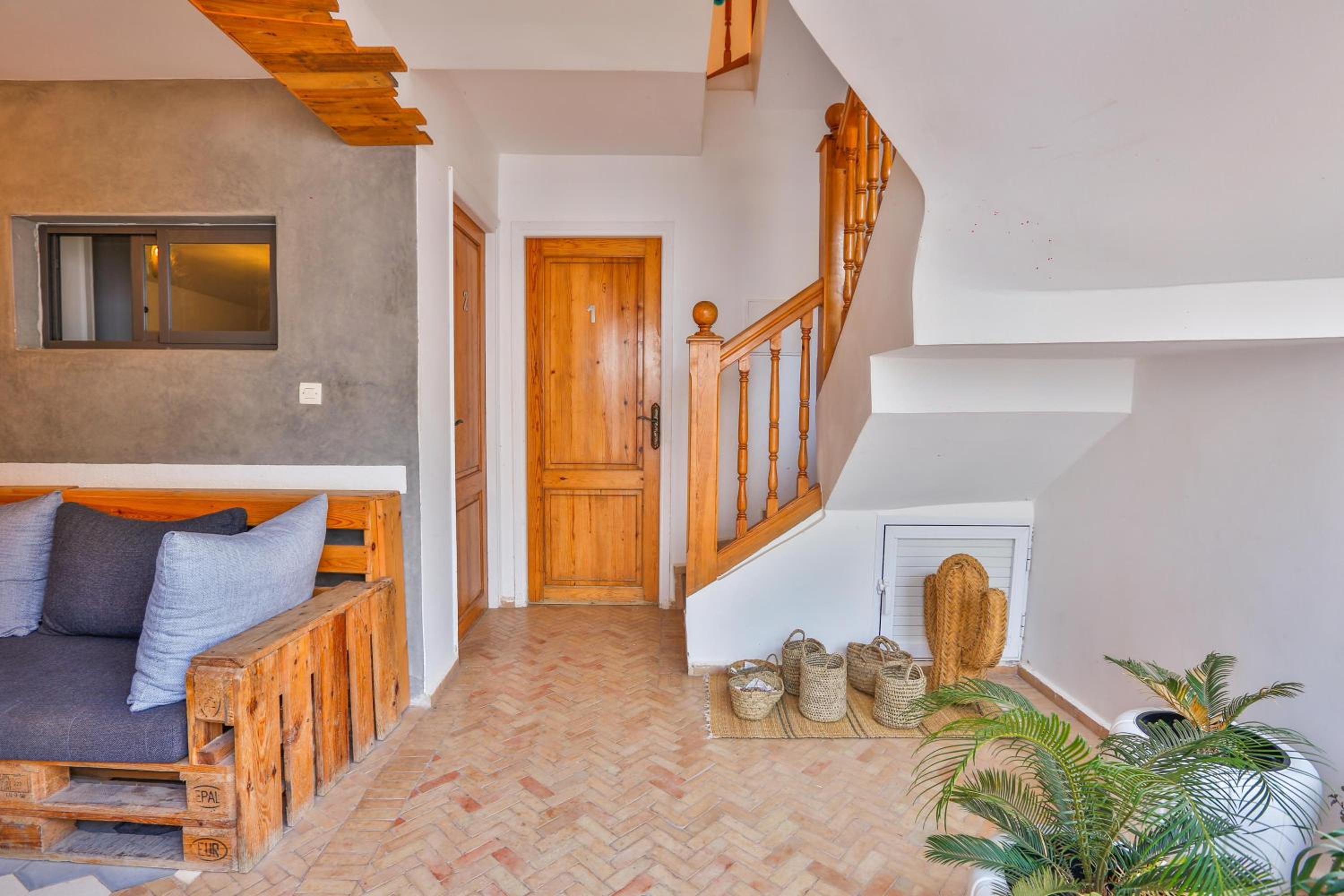 Family Room with Balcony photo 1