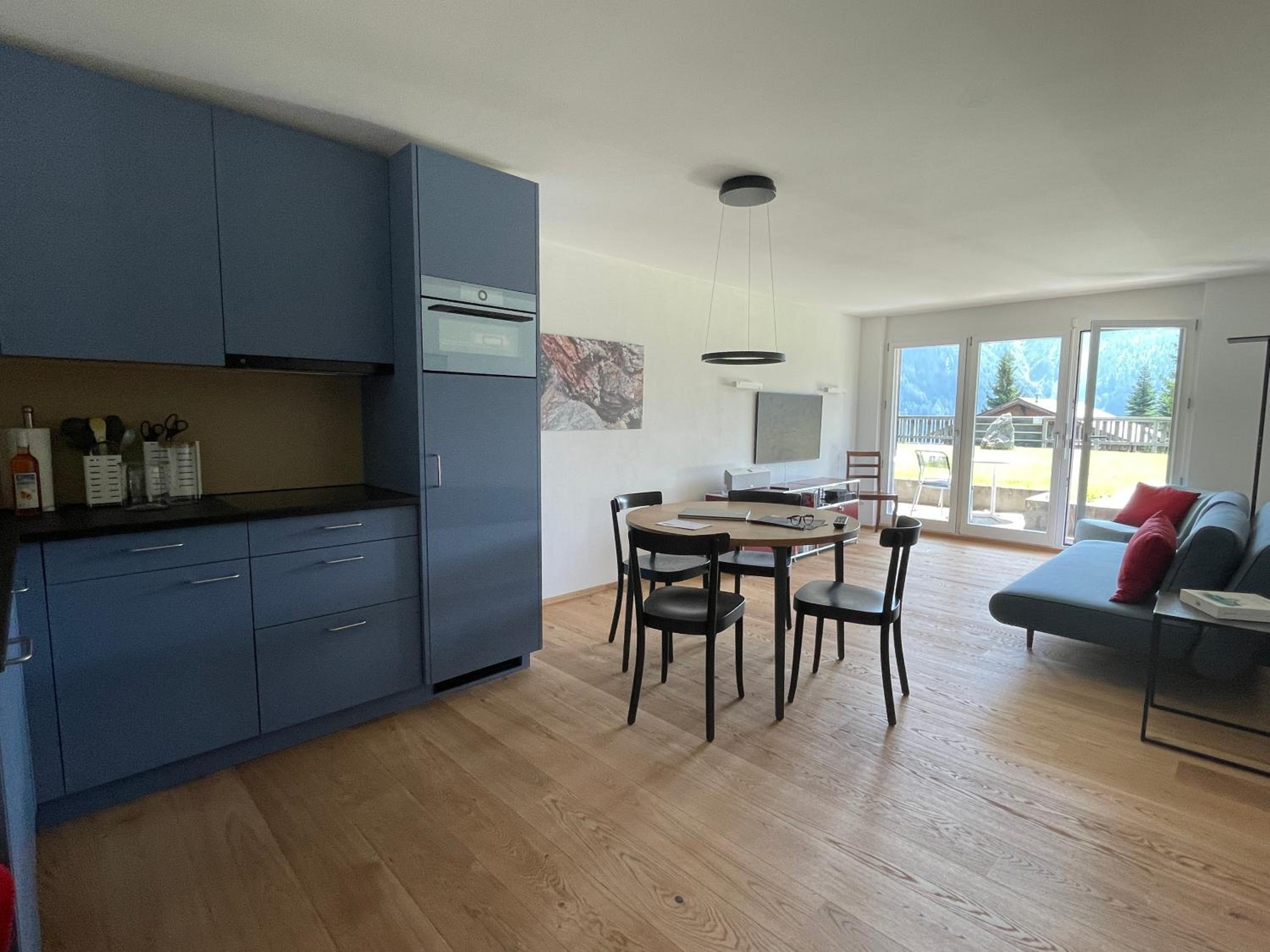 One-Bedroom Apartment - Photo 3