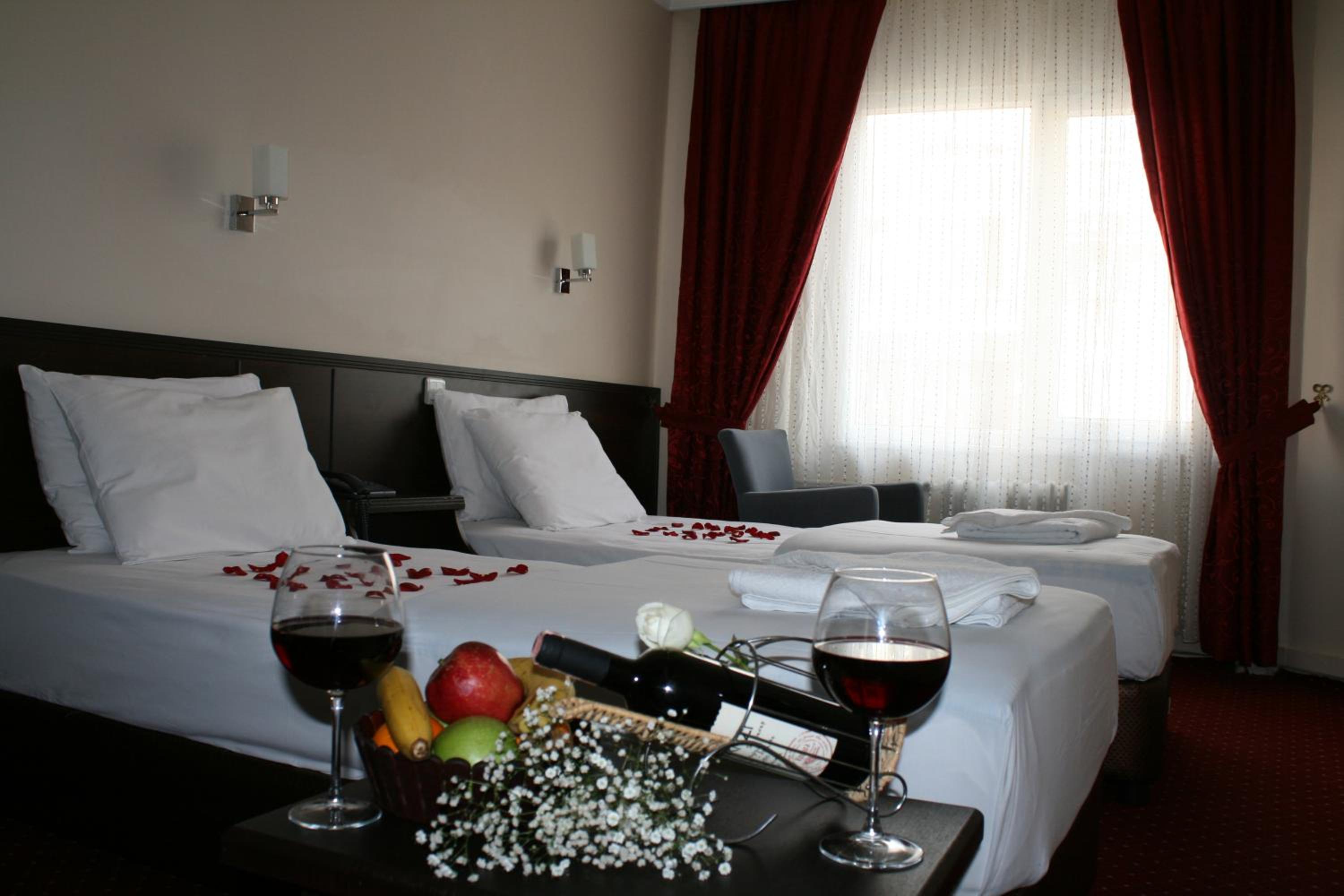 Double Or Twin Room photo 2