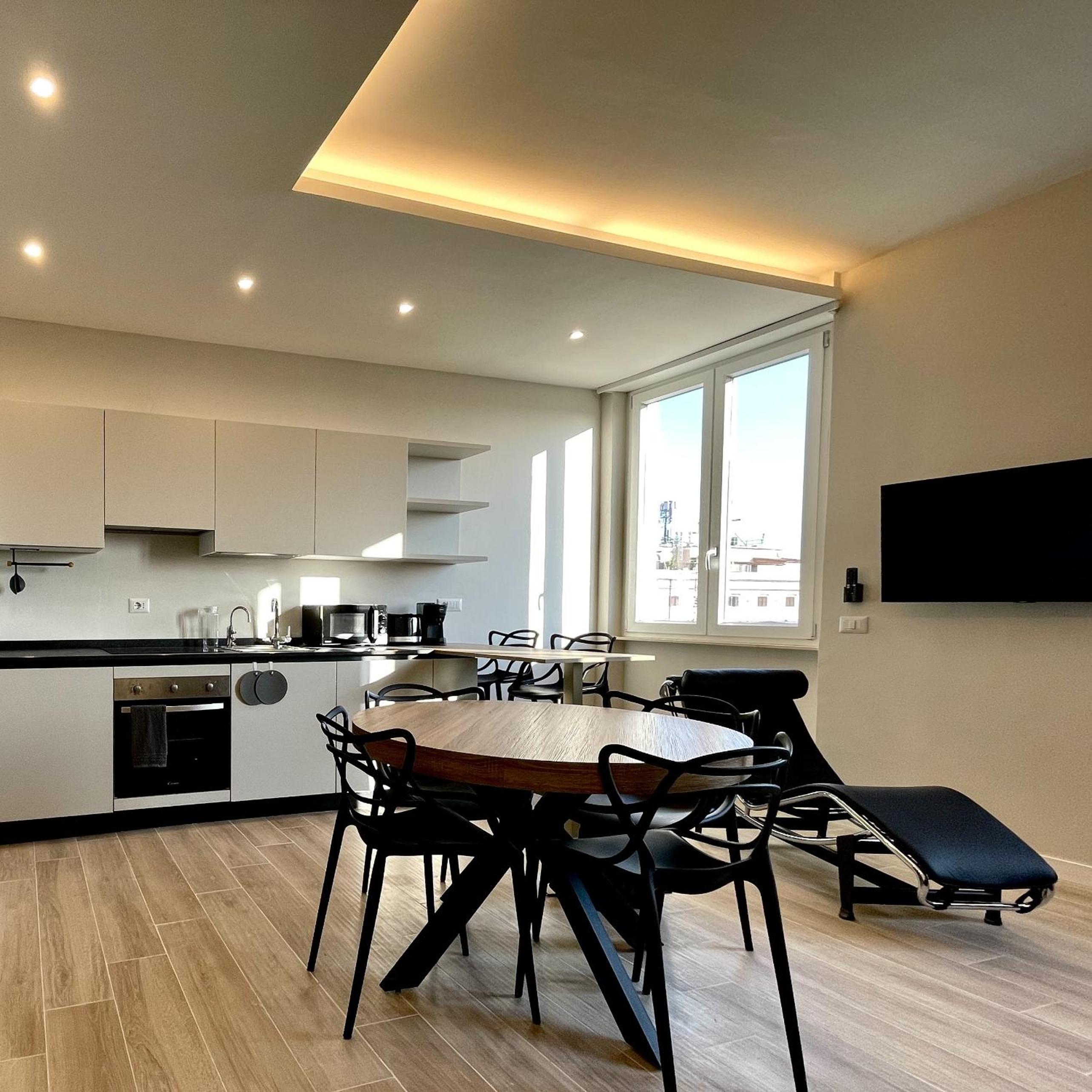 Apartment - Split Level photo 1