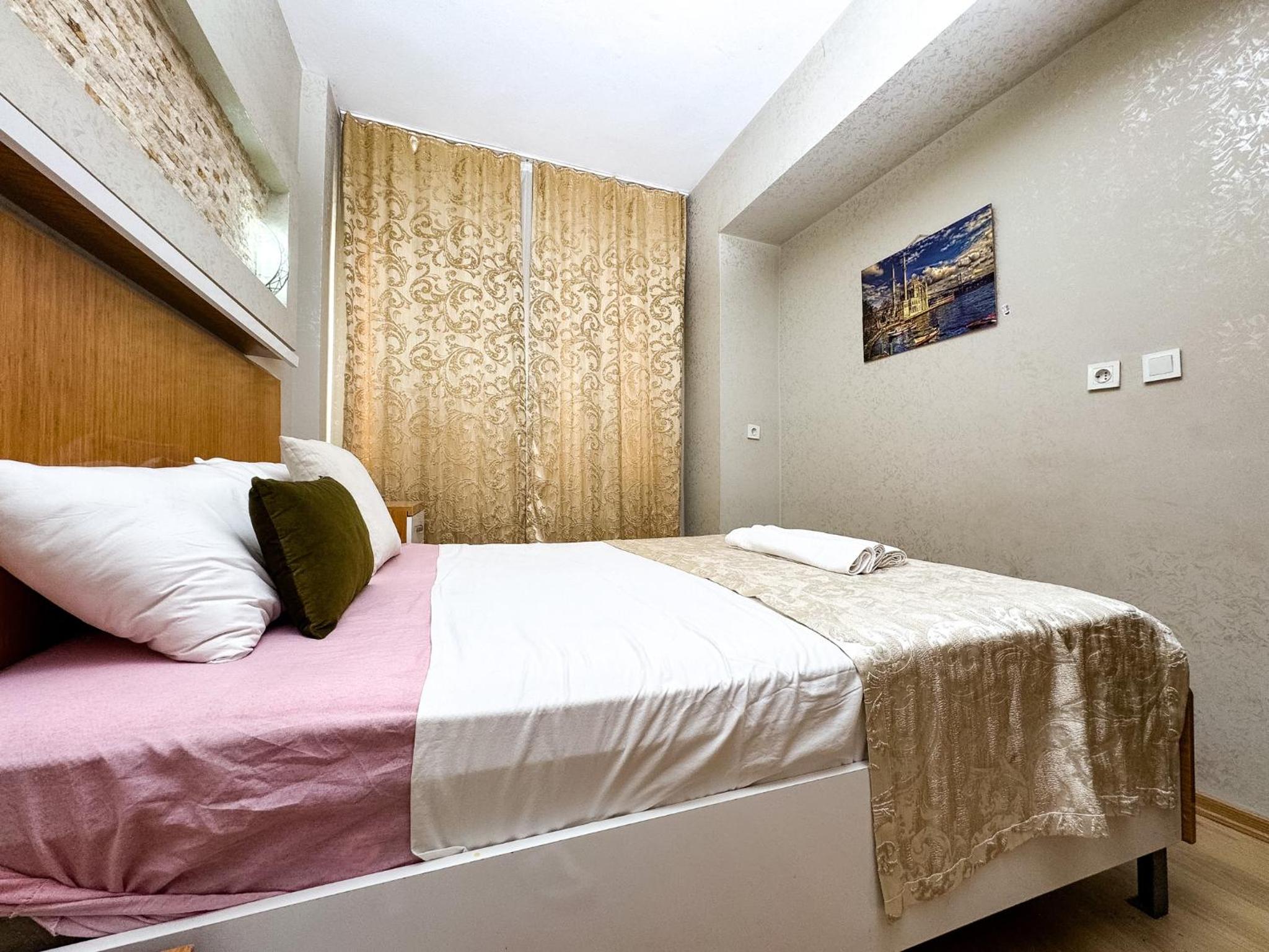 Two-Bedroom Apartment (5 Adults) photo 3