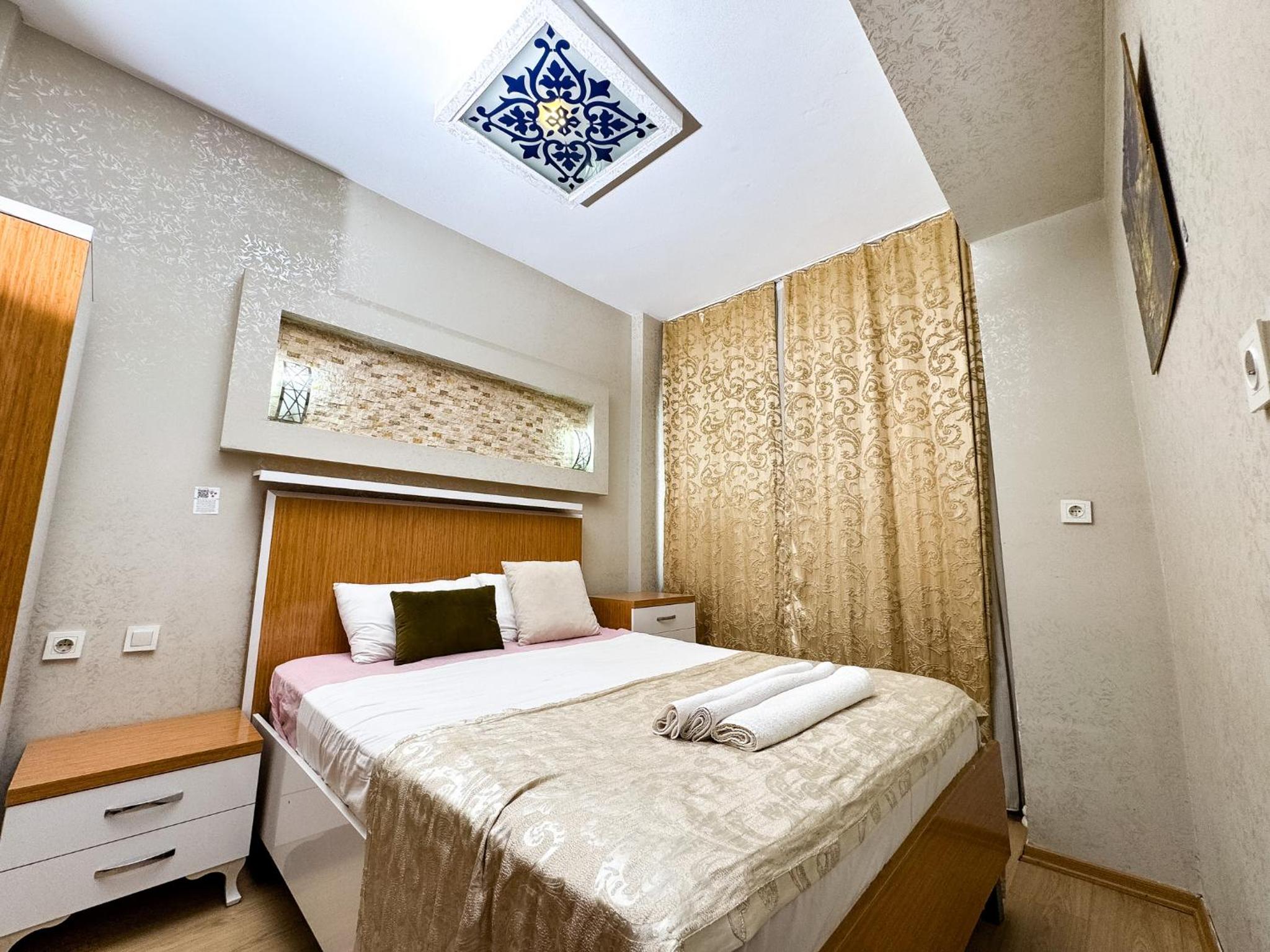 One-Bedroom Apartment with Balcony photo 2