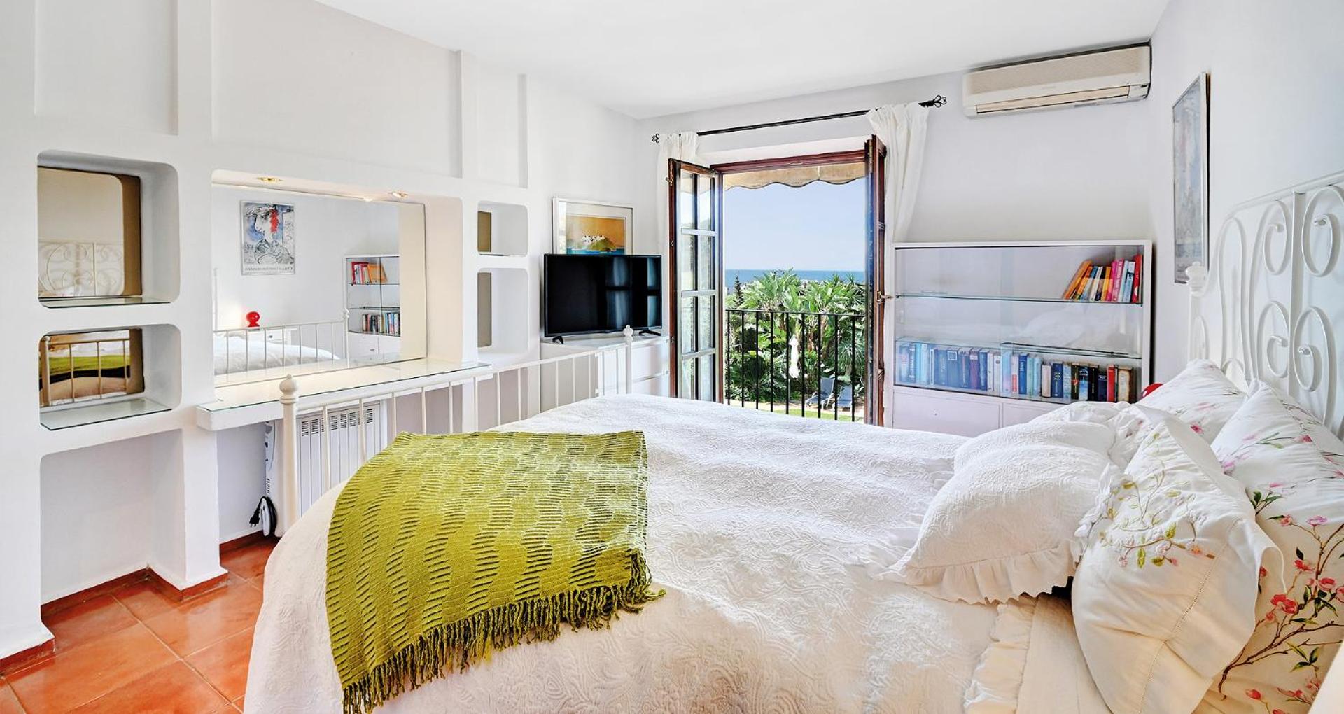 Habitación Doble Deluxe con Balcón y Vista al Mar