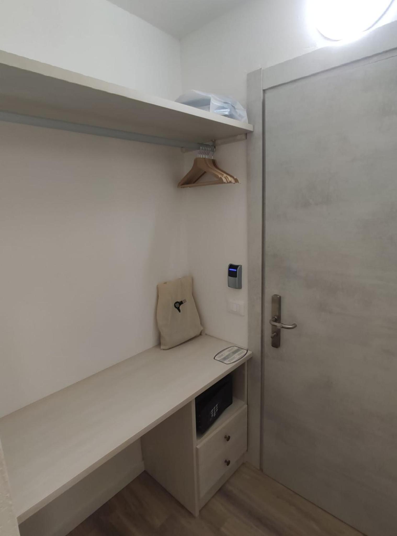 Standard Single Room photo 2