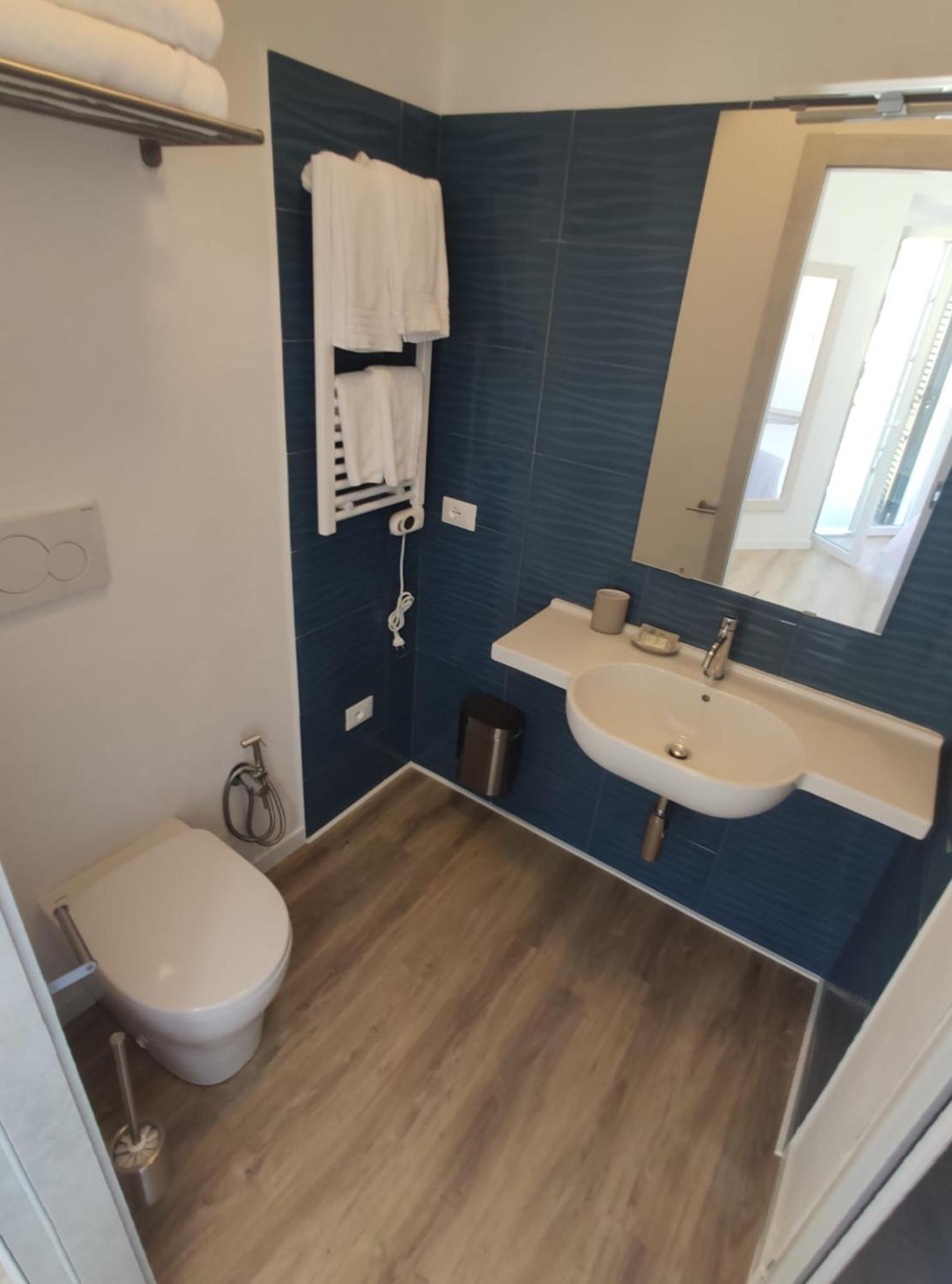 Double Room with Balcony photo 2