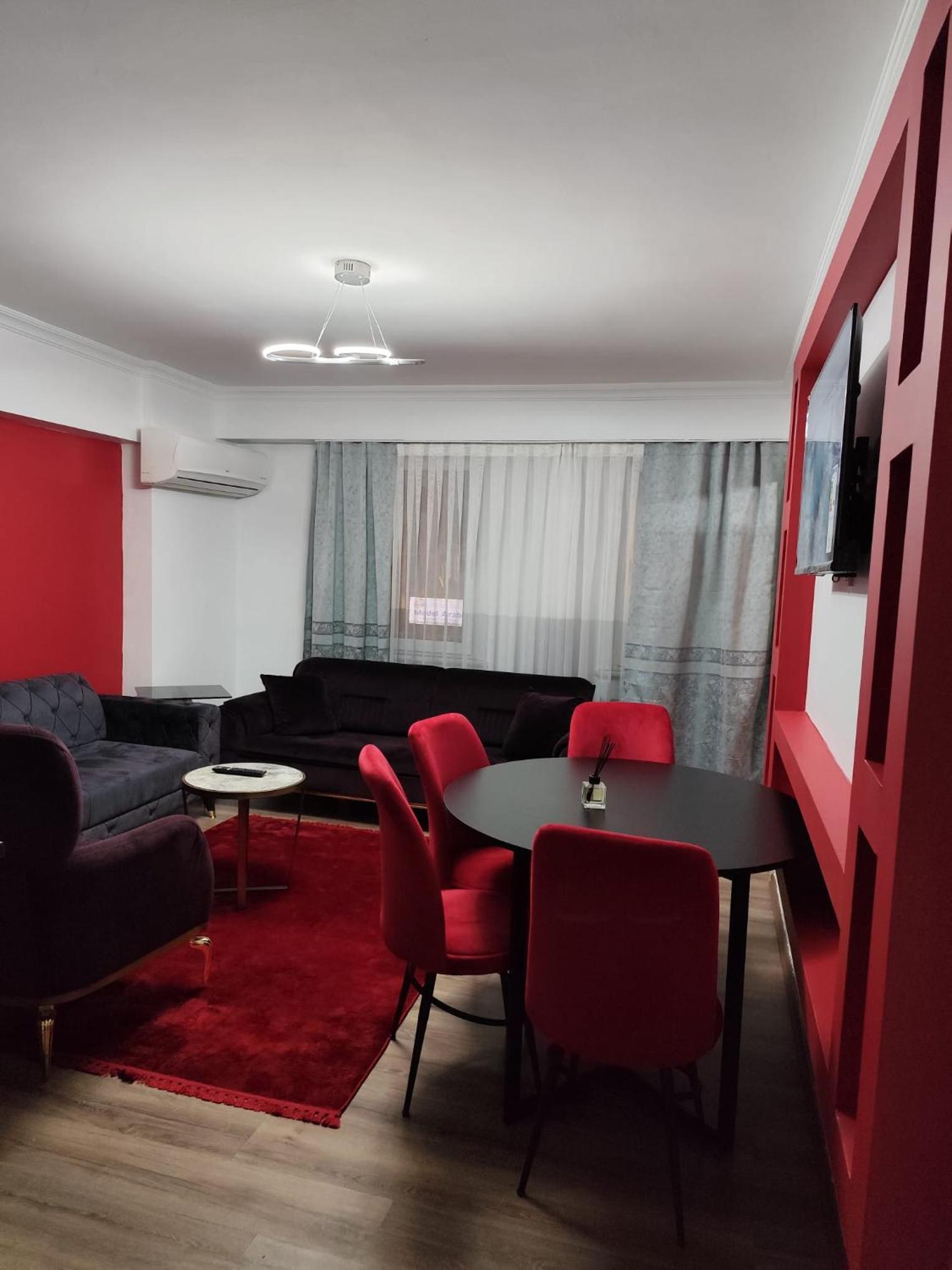 Deluxe Apartment photo 3