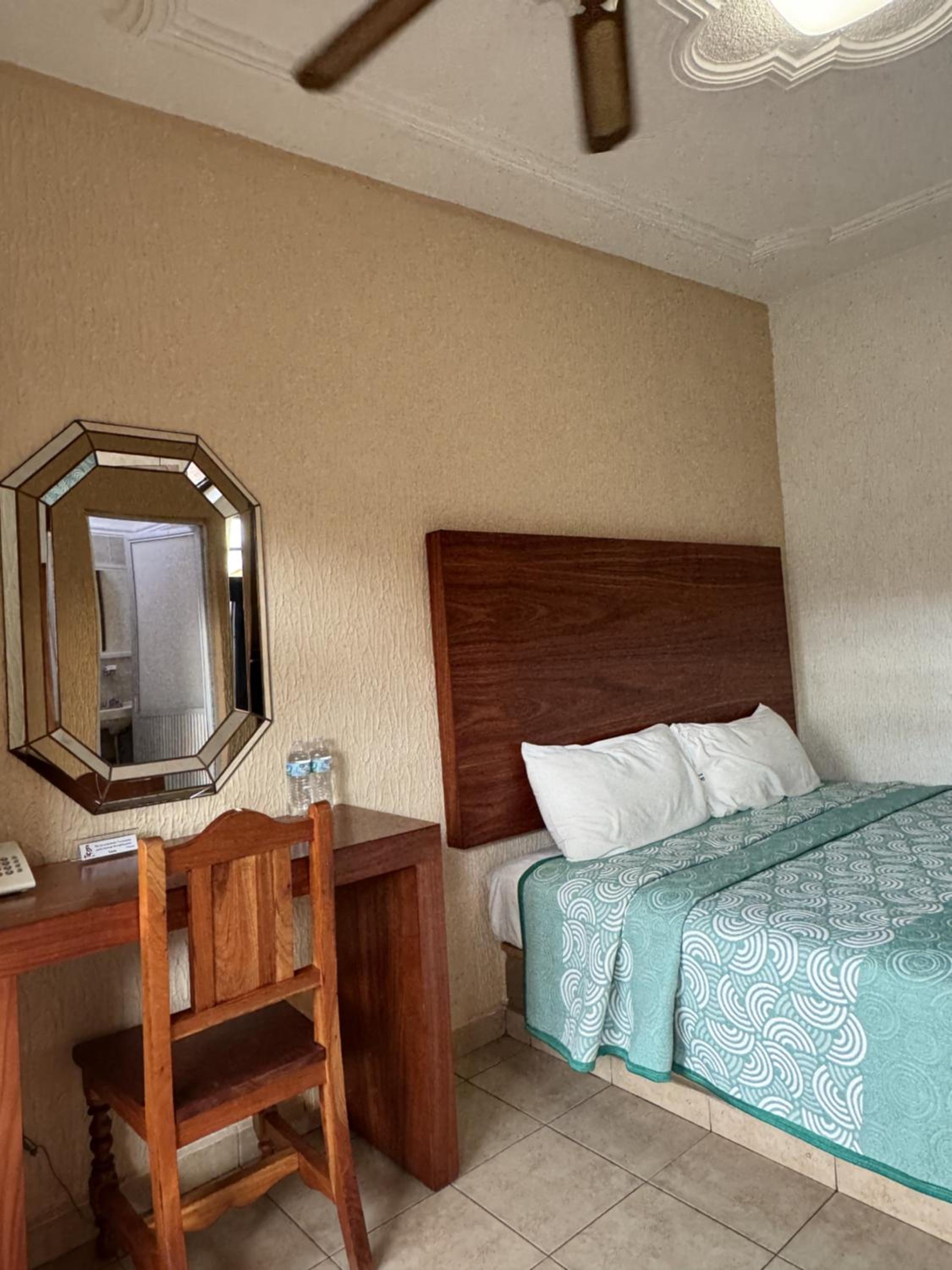 Budget Double Room photo 1