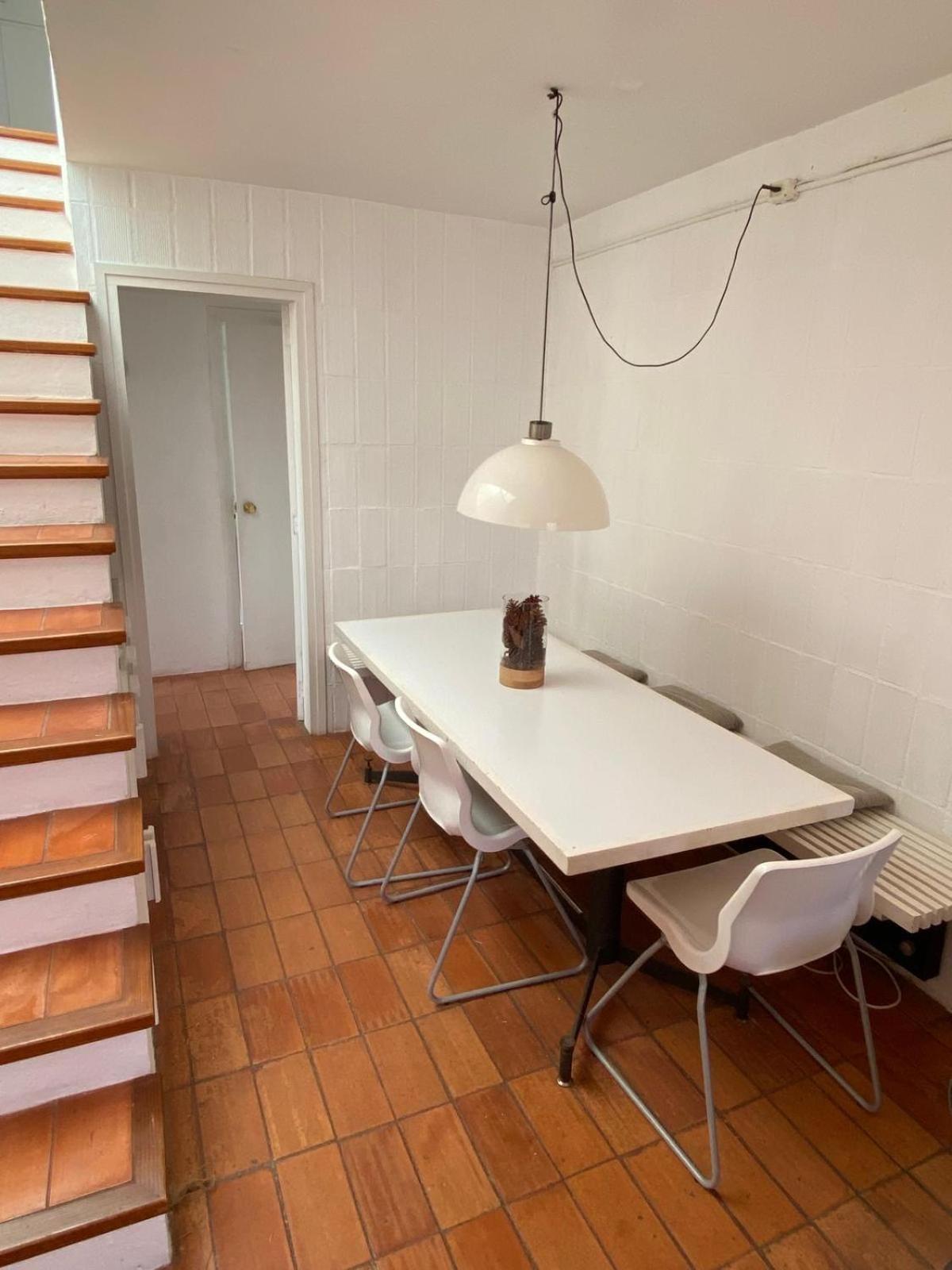 Four-Bedroom House photo 2