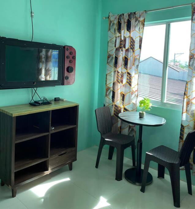 Three-Bedroom House photo 1