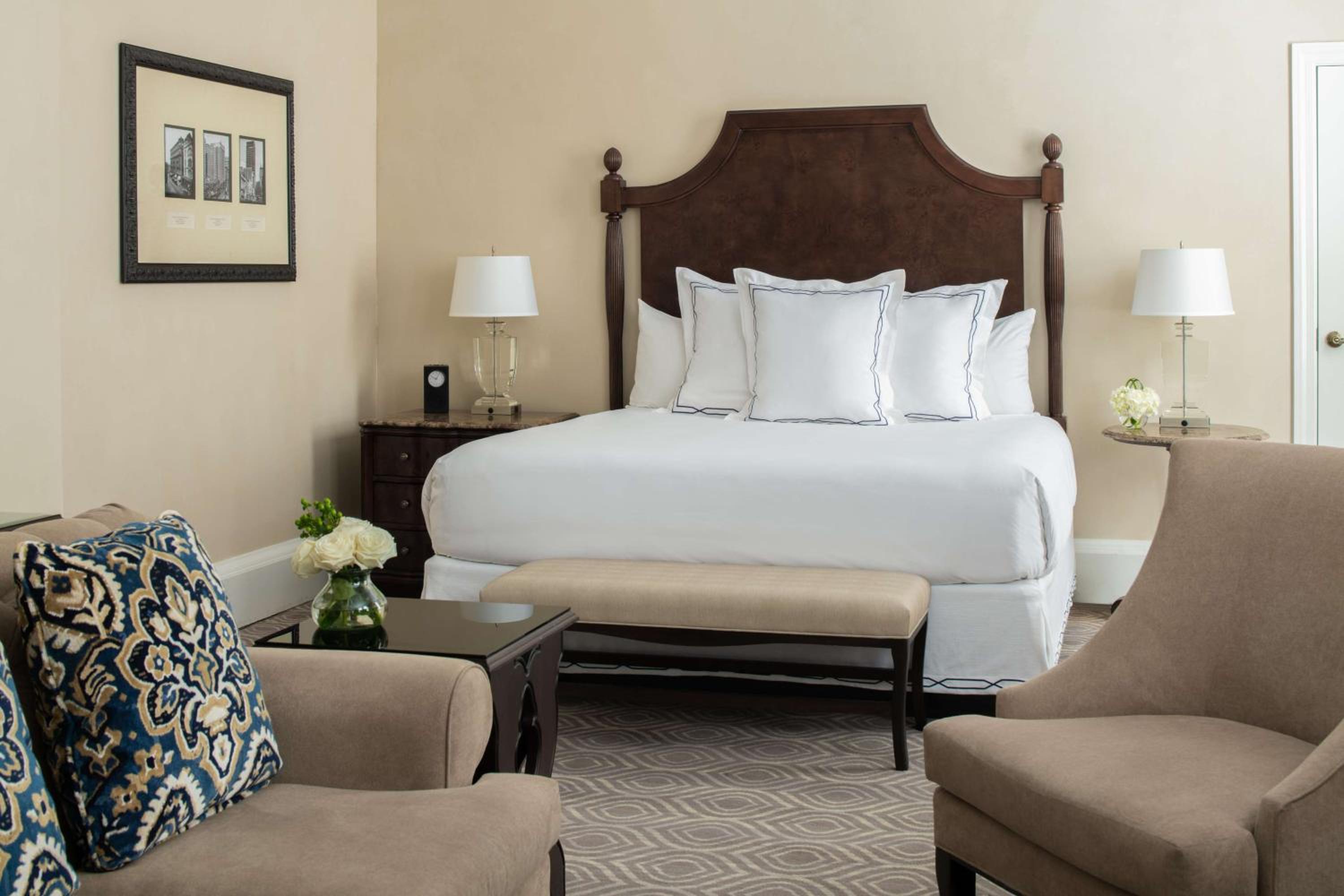 Superior King Room - Photo 8