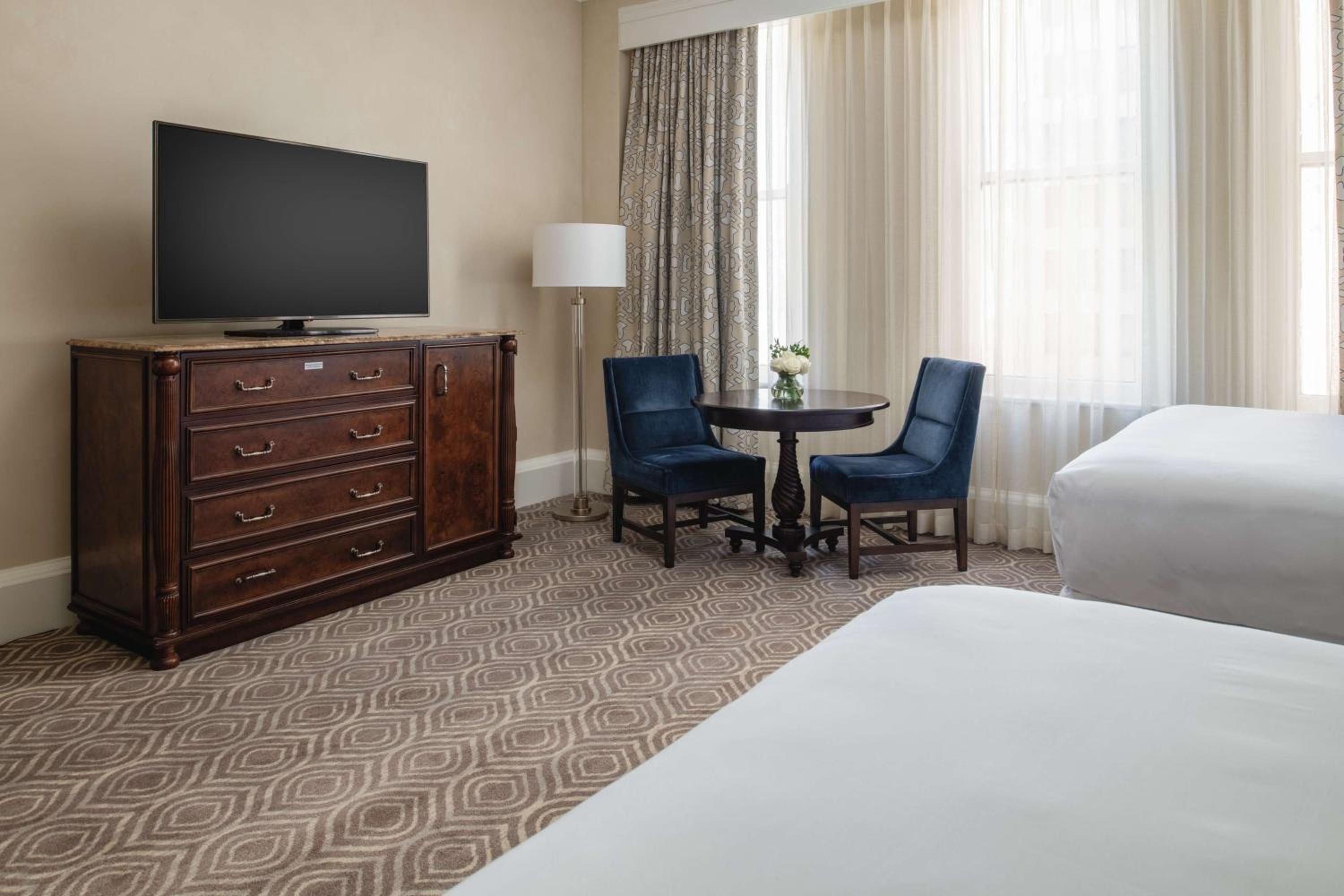 Superior Queen Room with Two Queen Beds