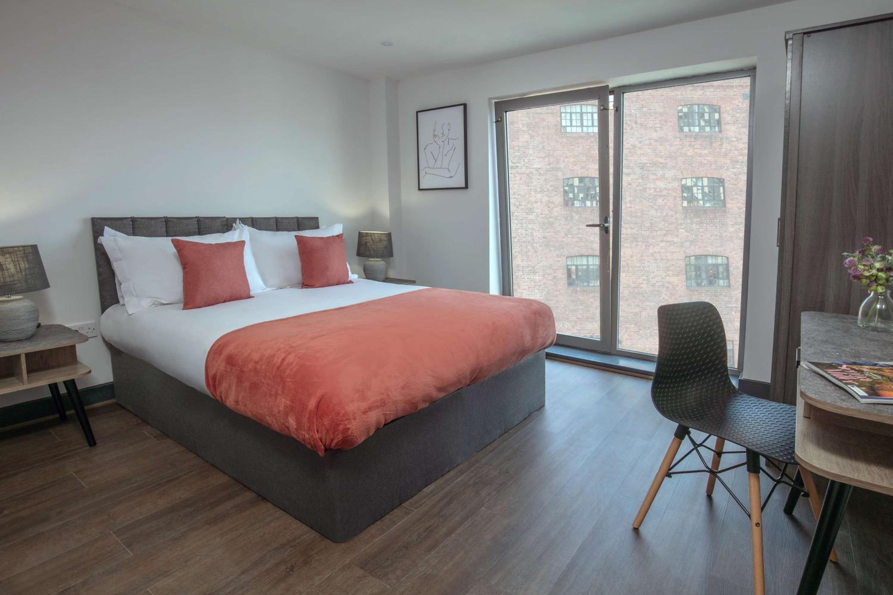 Two-Bedroom Apartment with Two Double Beds and Sofa Bed - Walk-In Shower/Non-Smoking - Photo 1