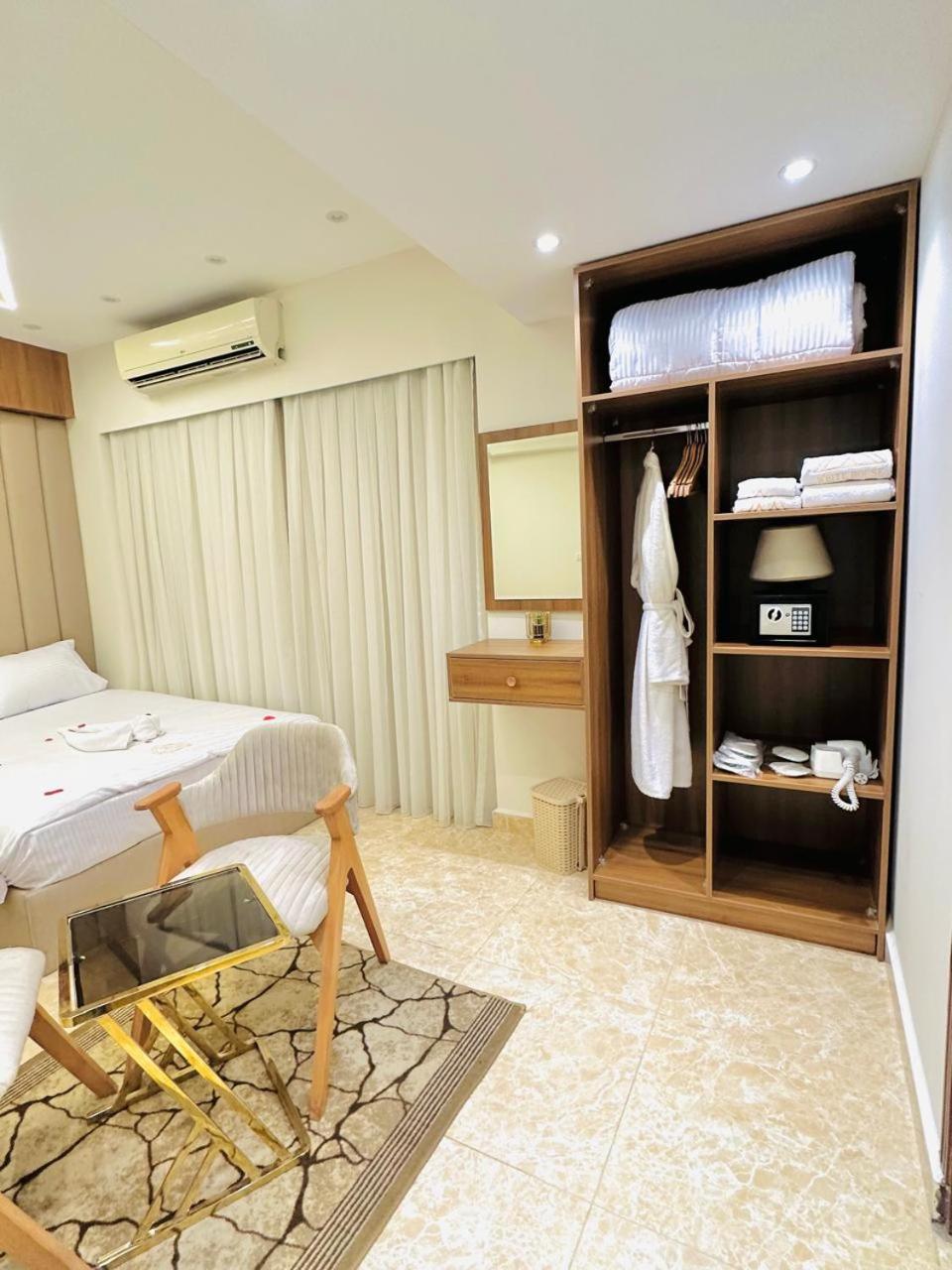 Duplex Quadruple Room