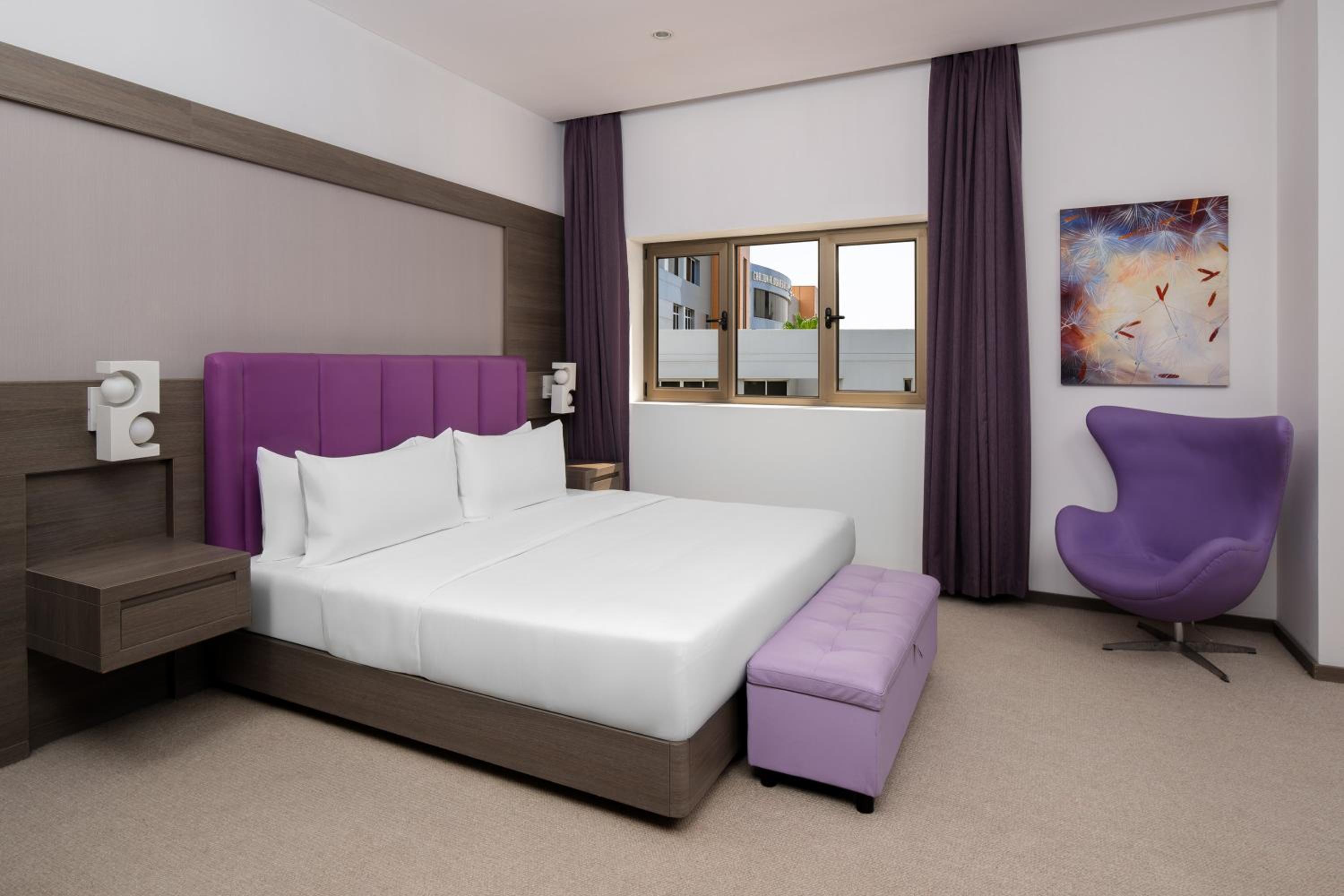 Super King Suite Dining with Balcony - Photo 5