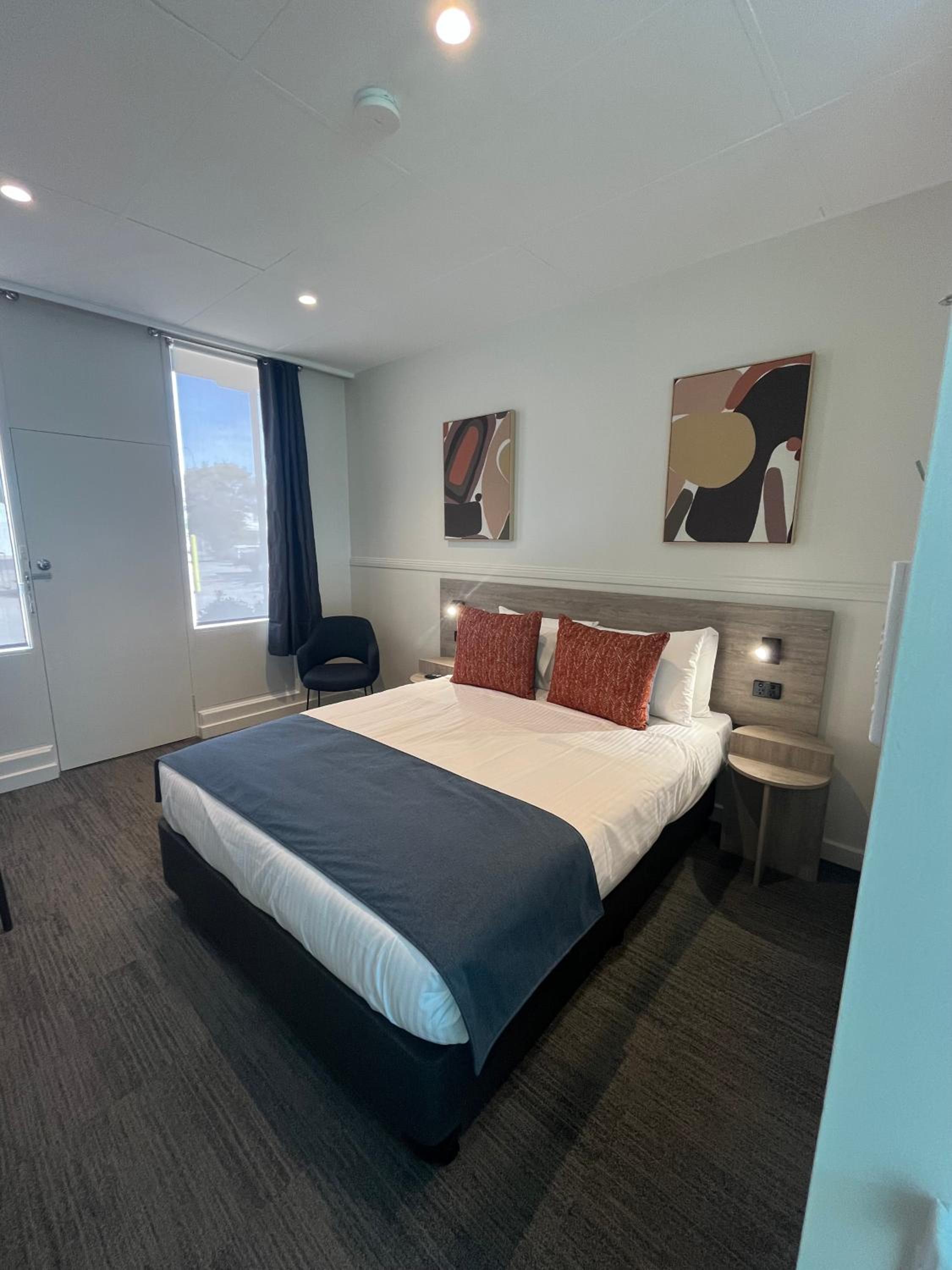 Queen Room