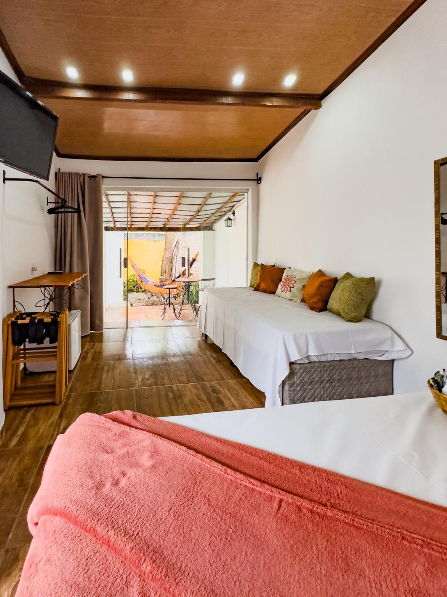 Triple Room with Balcony photo 3