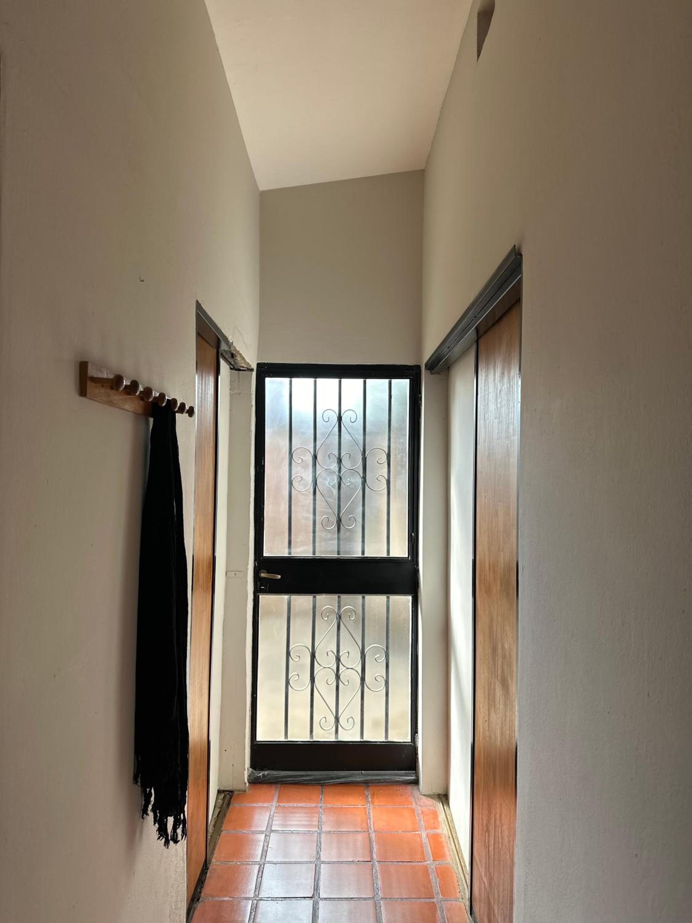 Two-Bedroom House photo 3