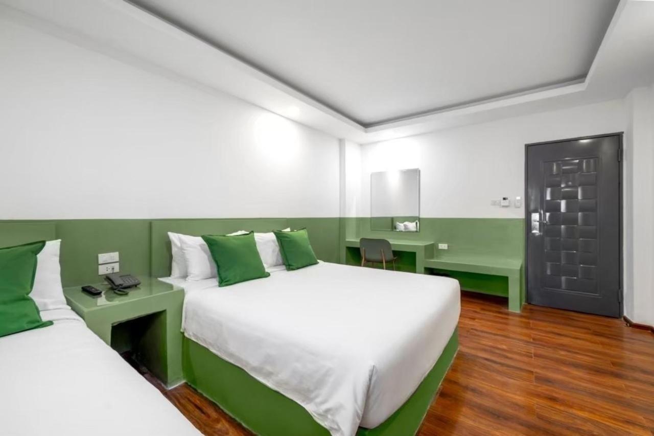Superior Twin Room - Photo 11
