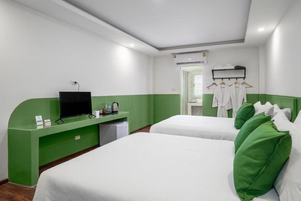 Superior Twin Room - Photo 13