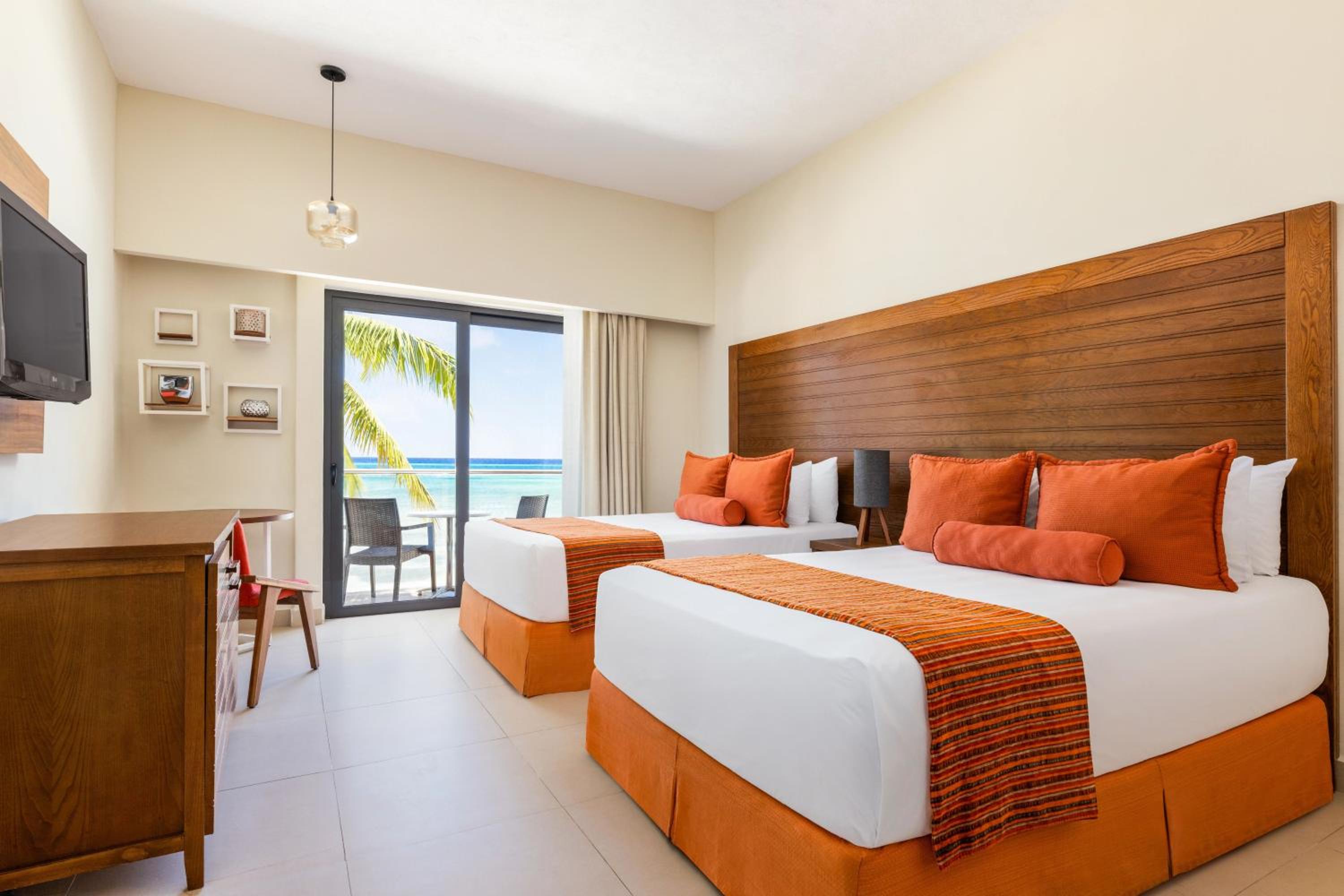 Deluxe Zimmer mit Meerblick für drei Personen