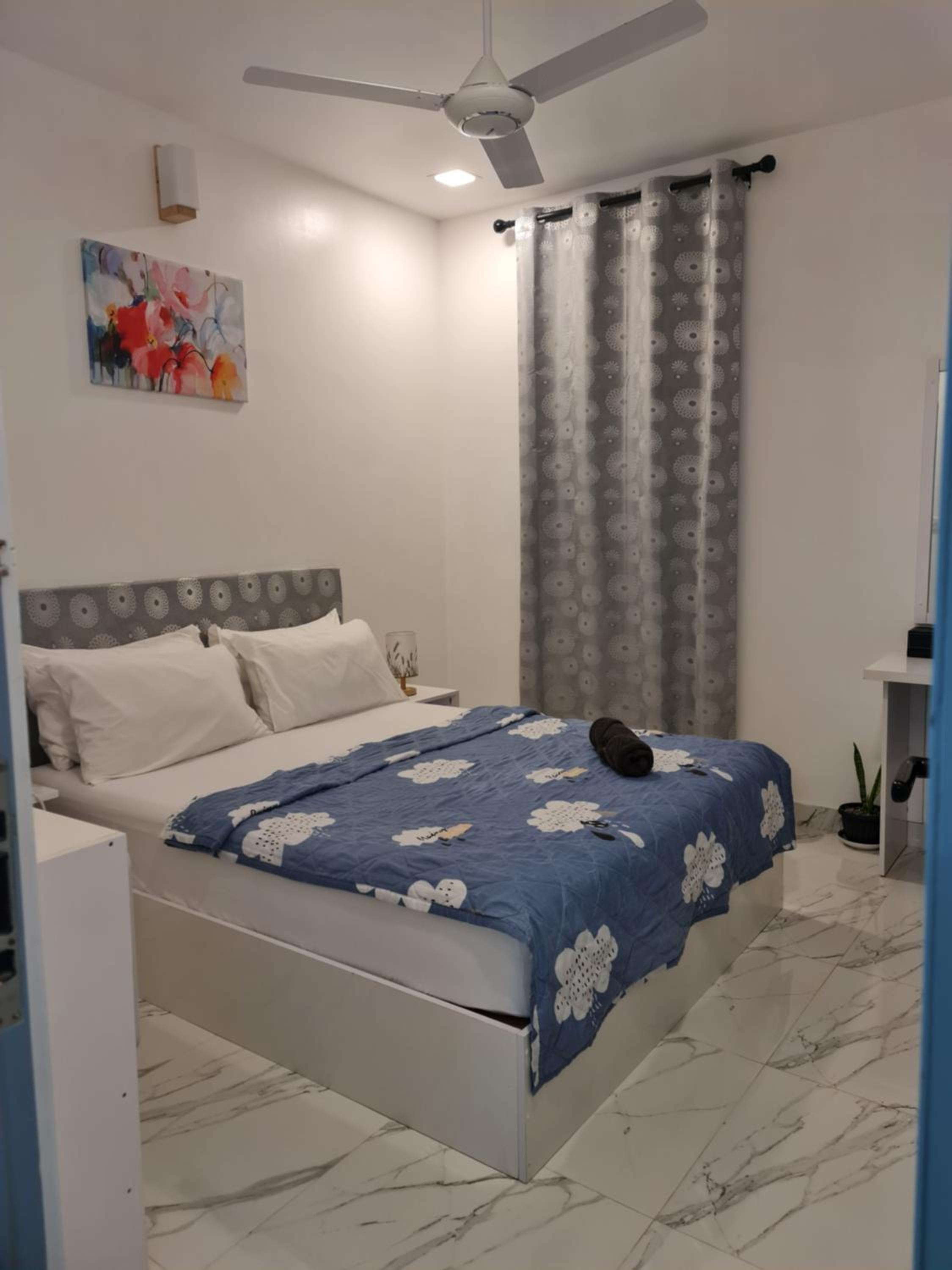 Budget Double Room - Photo 5