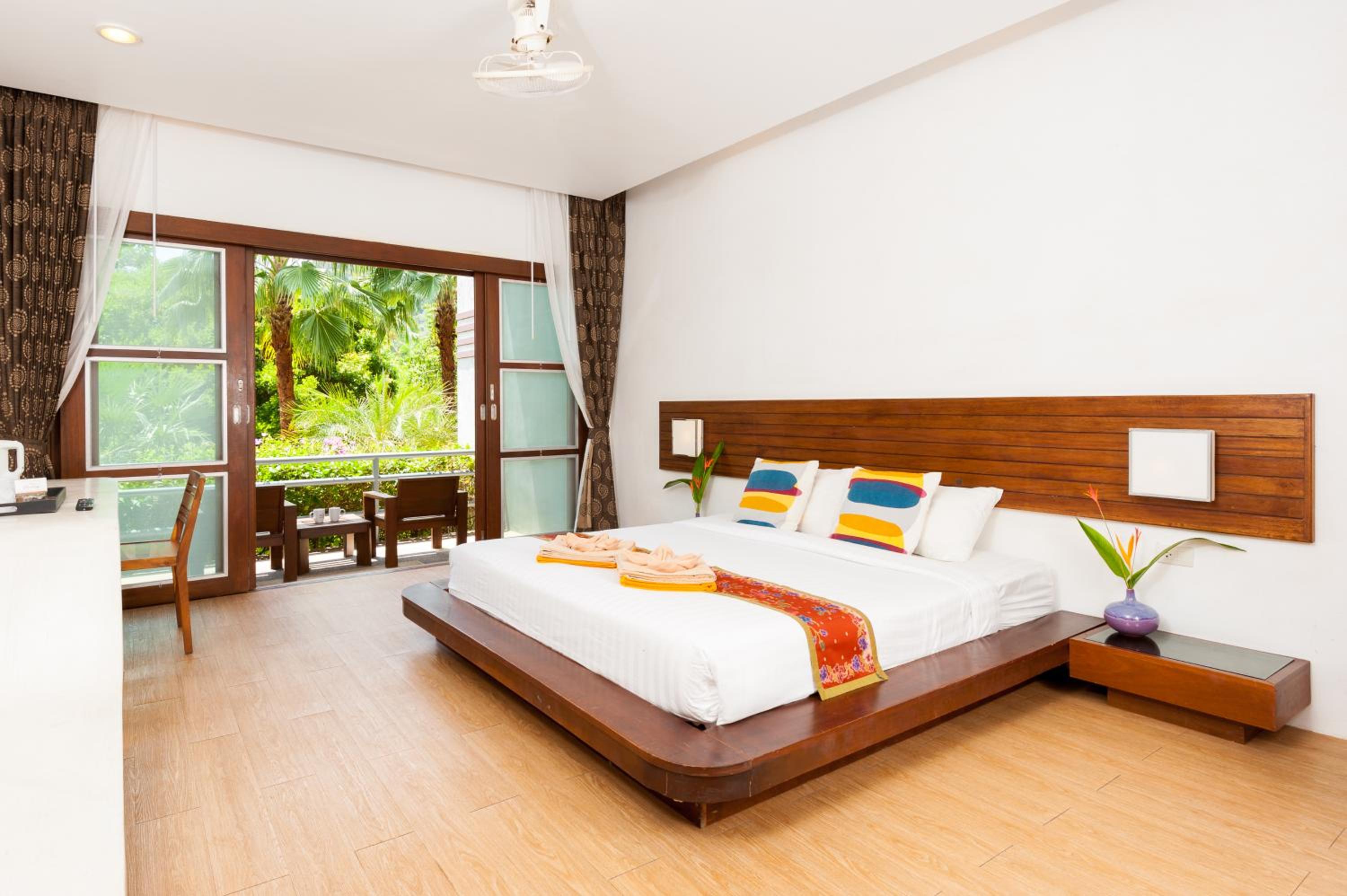 Superior Double or Twin Room with Garden View - Photo 1
