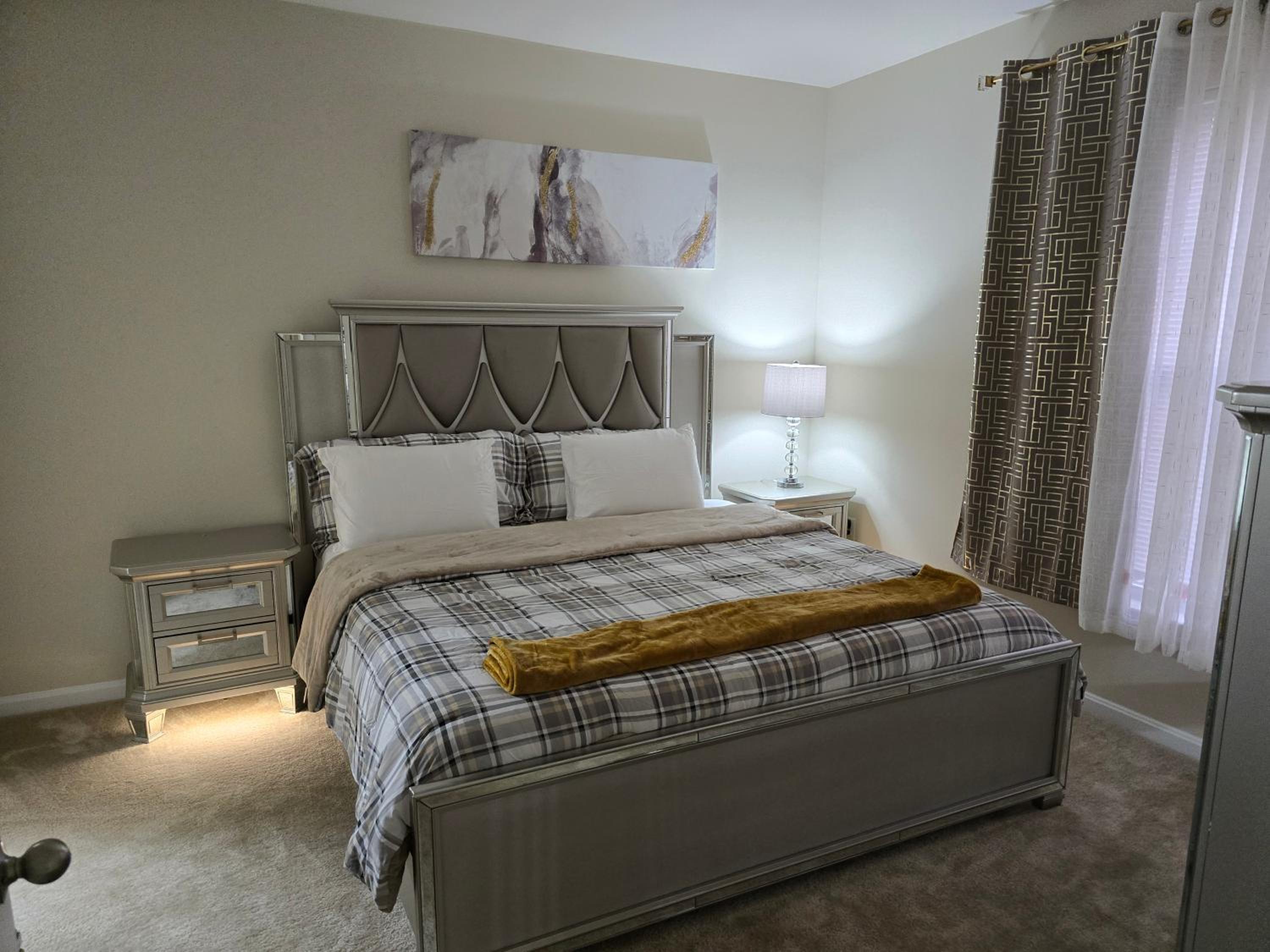 Two-Bedroom Apartment With Balcony photo 2