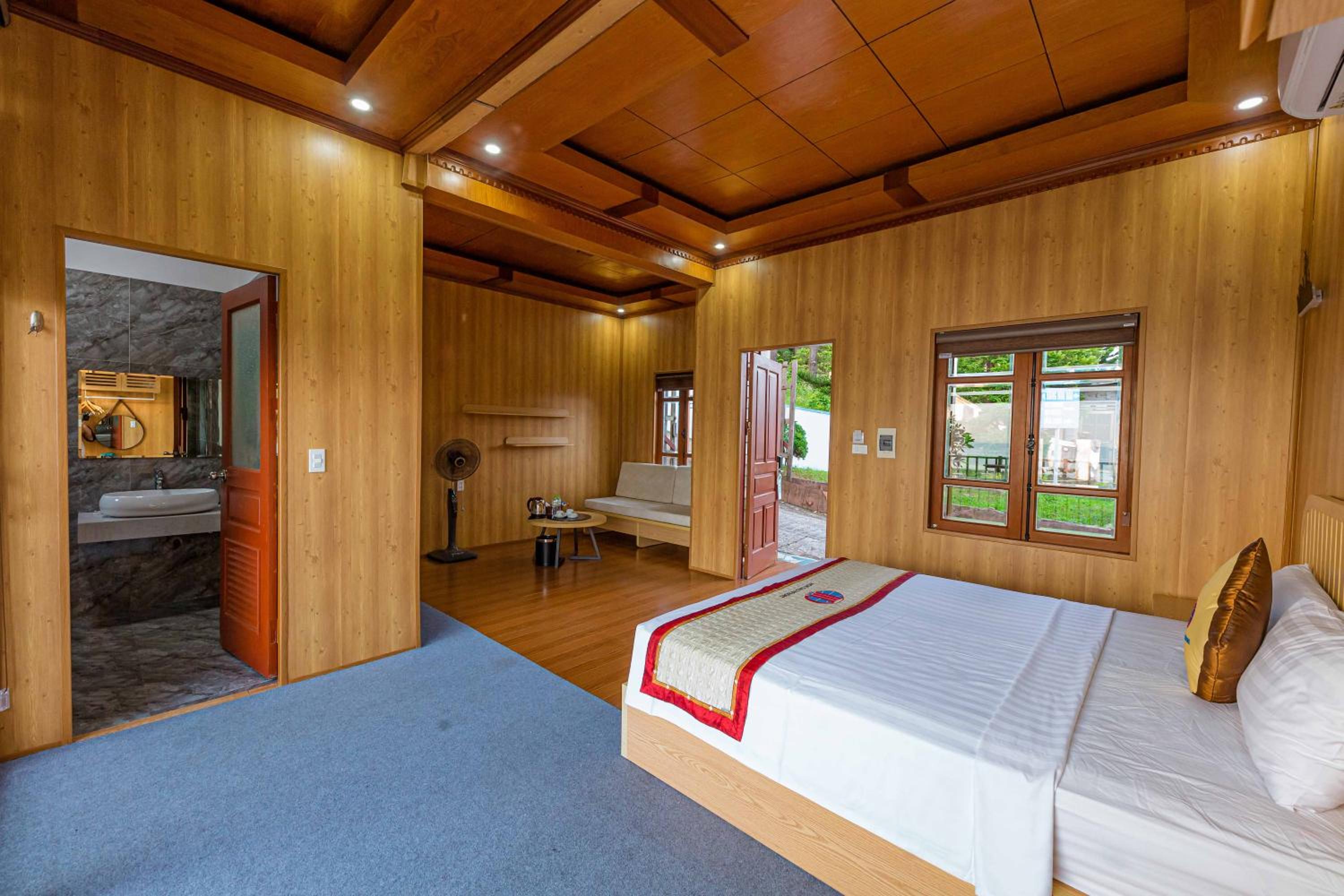 Bungalow with Sea View photo 3