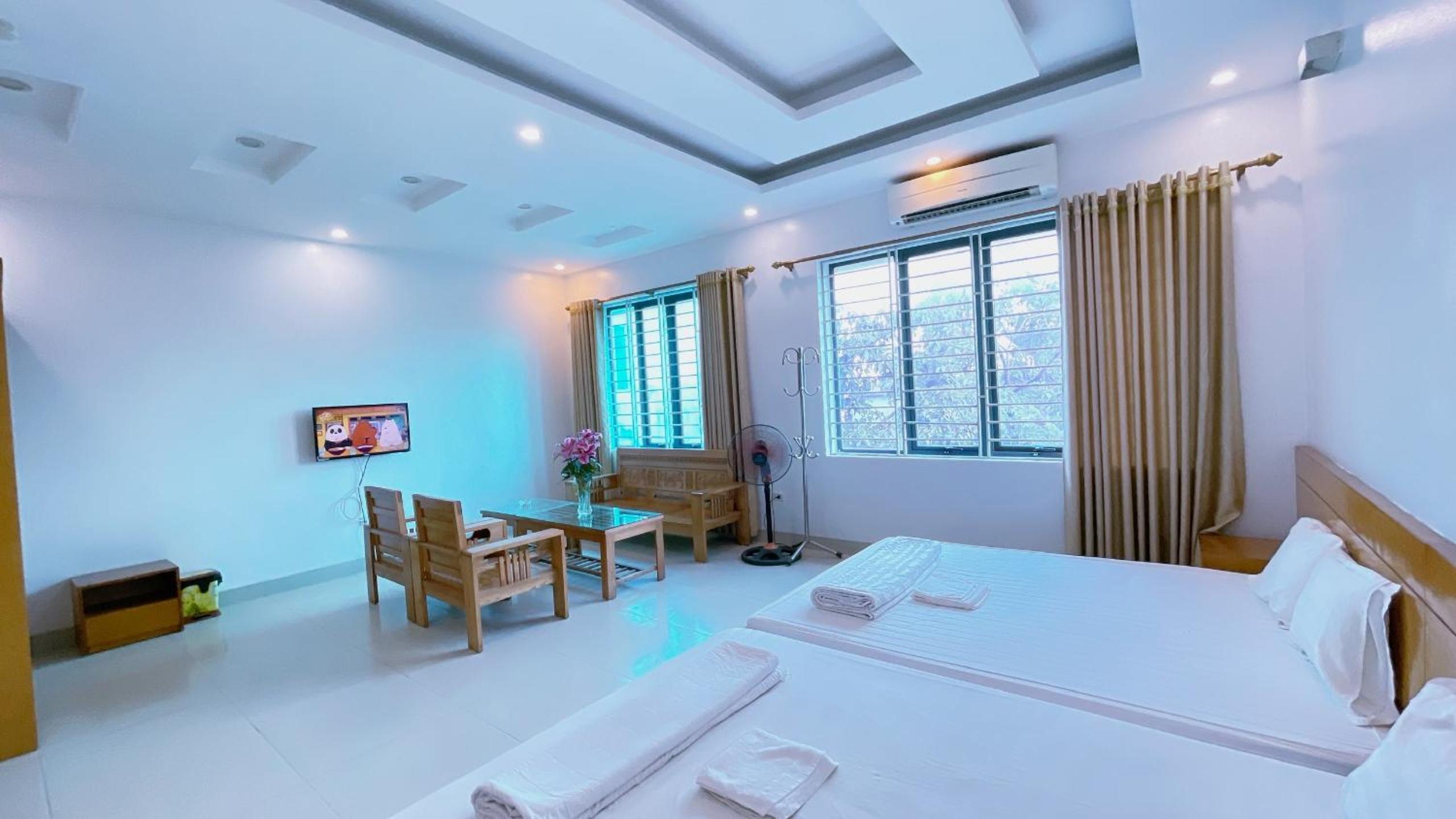 Family Room photo 1
