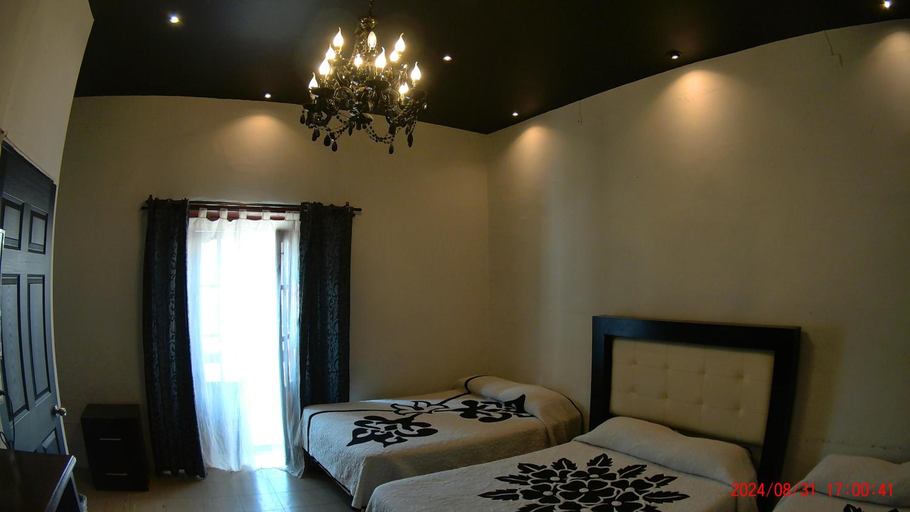 Triple Room with Private External Bathroom
