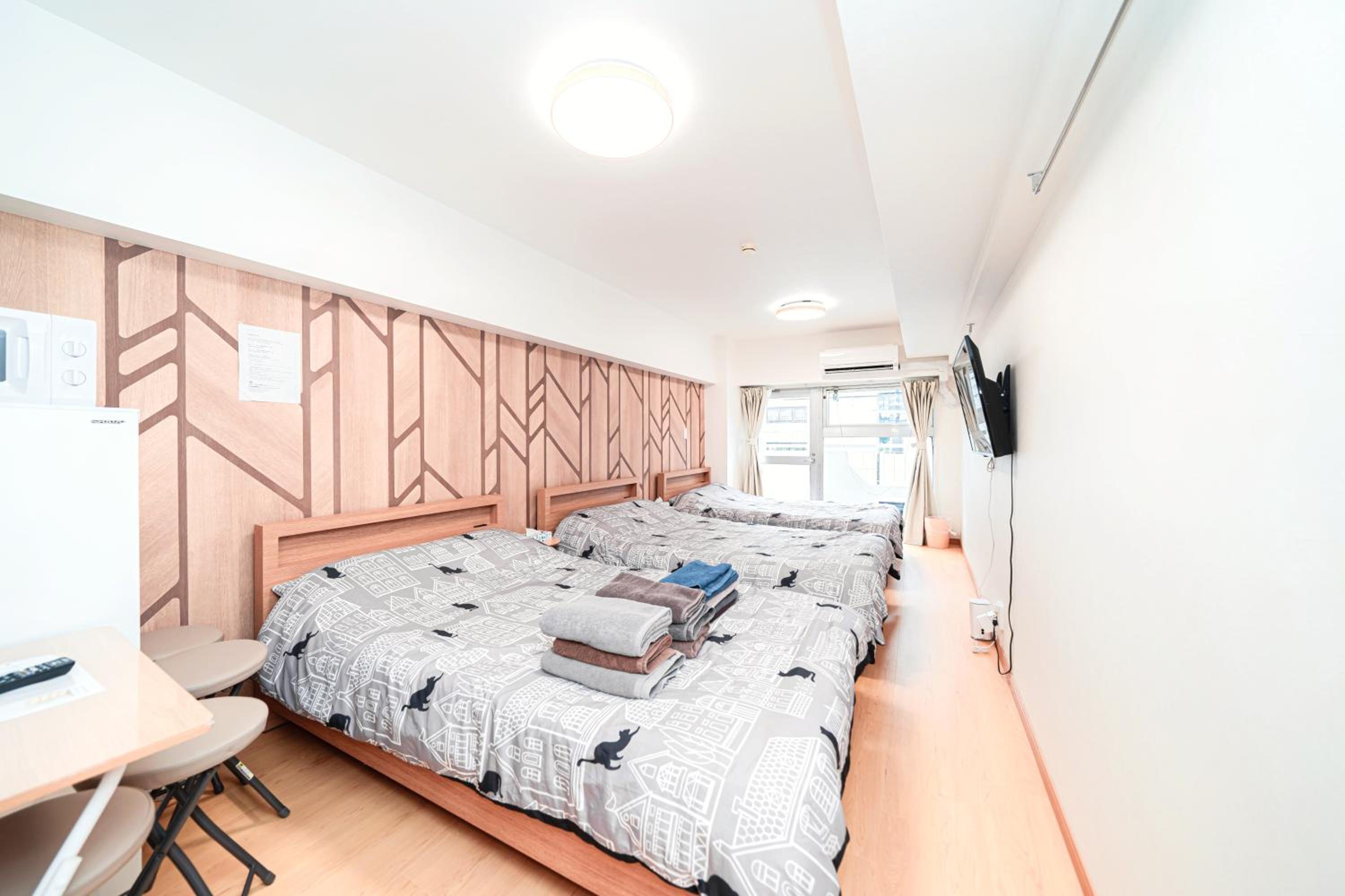Family Room with Balcony photo 1