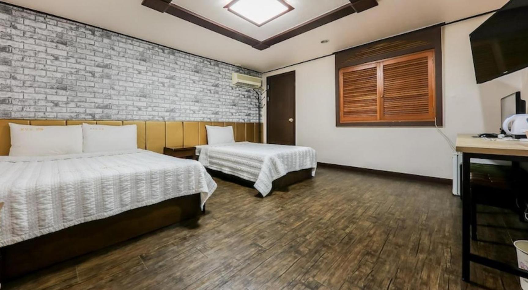 General Room L - Photo 1