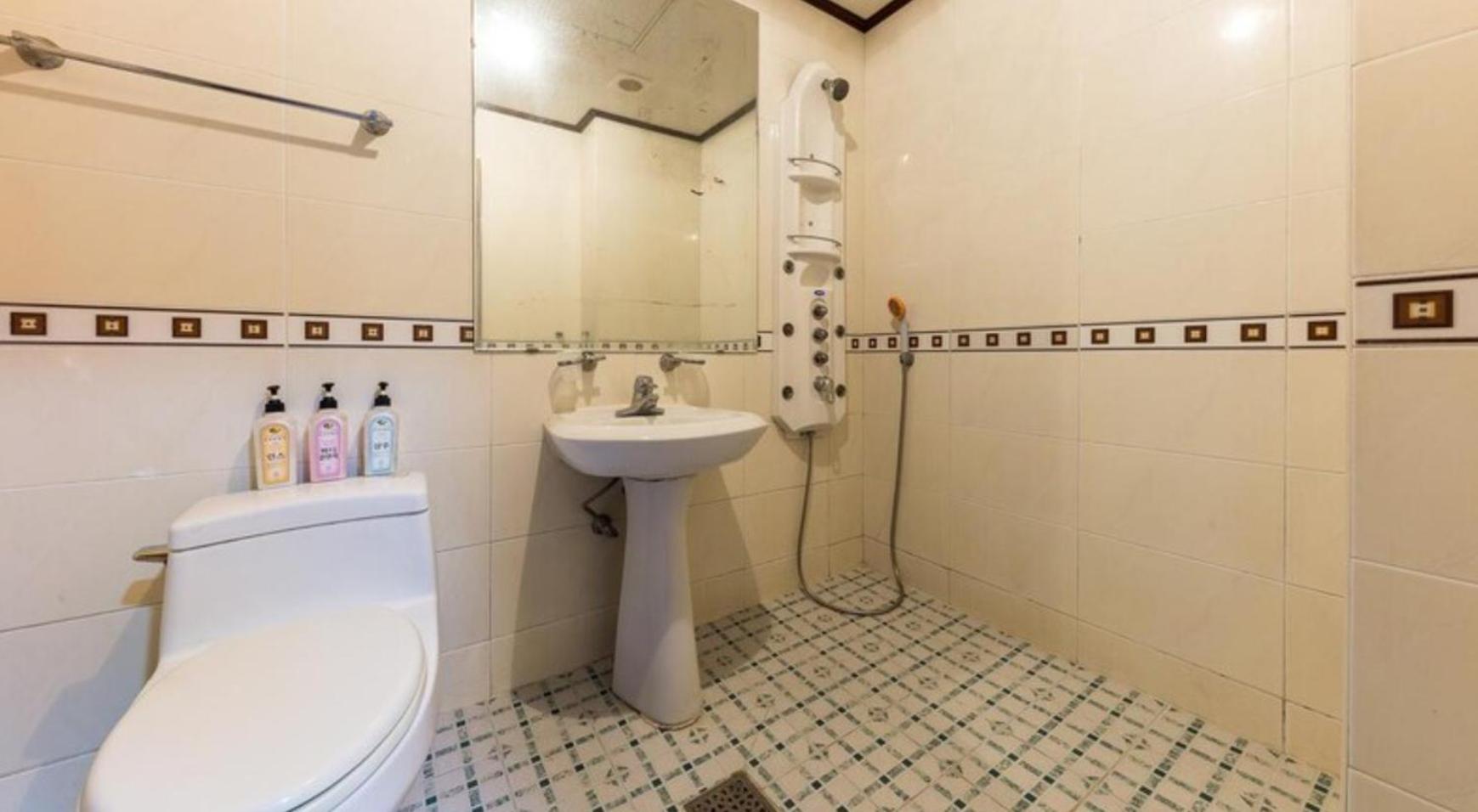 General Room M - Photo 6