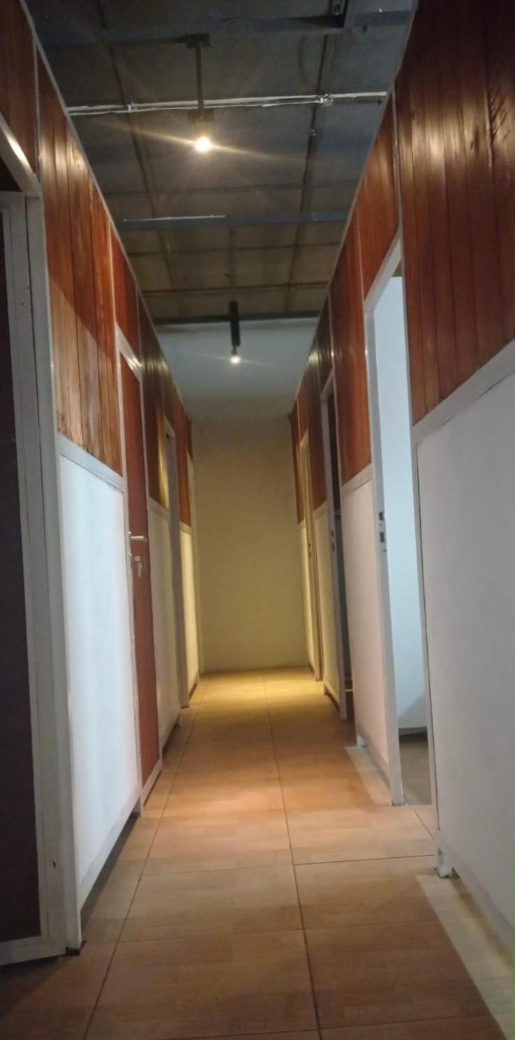 Small Single Room photo 2